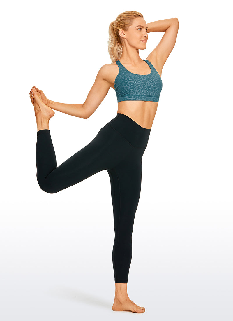 CRZ YOGA Damen Gekreuzt Rücken Spaghetti Abnehmbare Pads BH Gezackter Leopard -Paris Grün