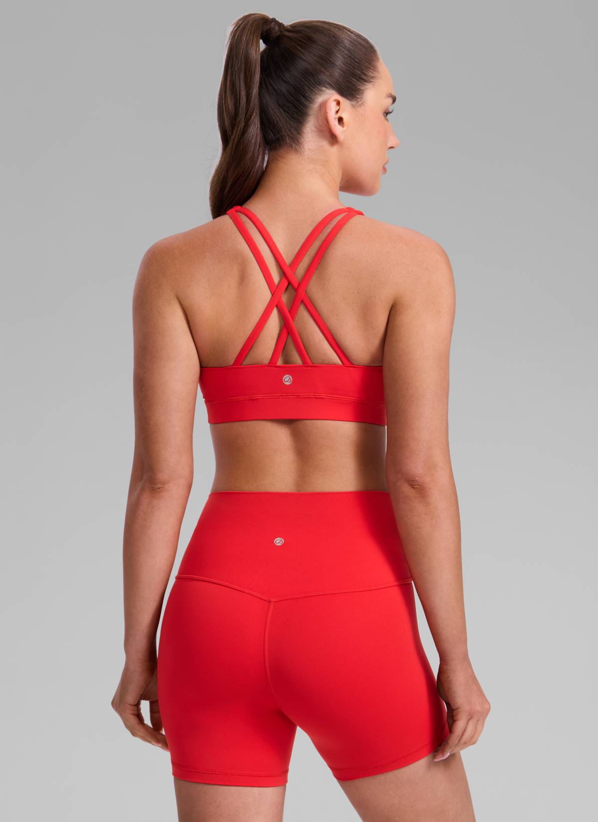 CRZ YOGA Damen Gekreuzt Rücken Spaghetti Abnehmbare Pads BH Tiefrot