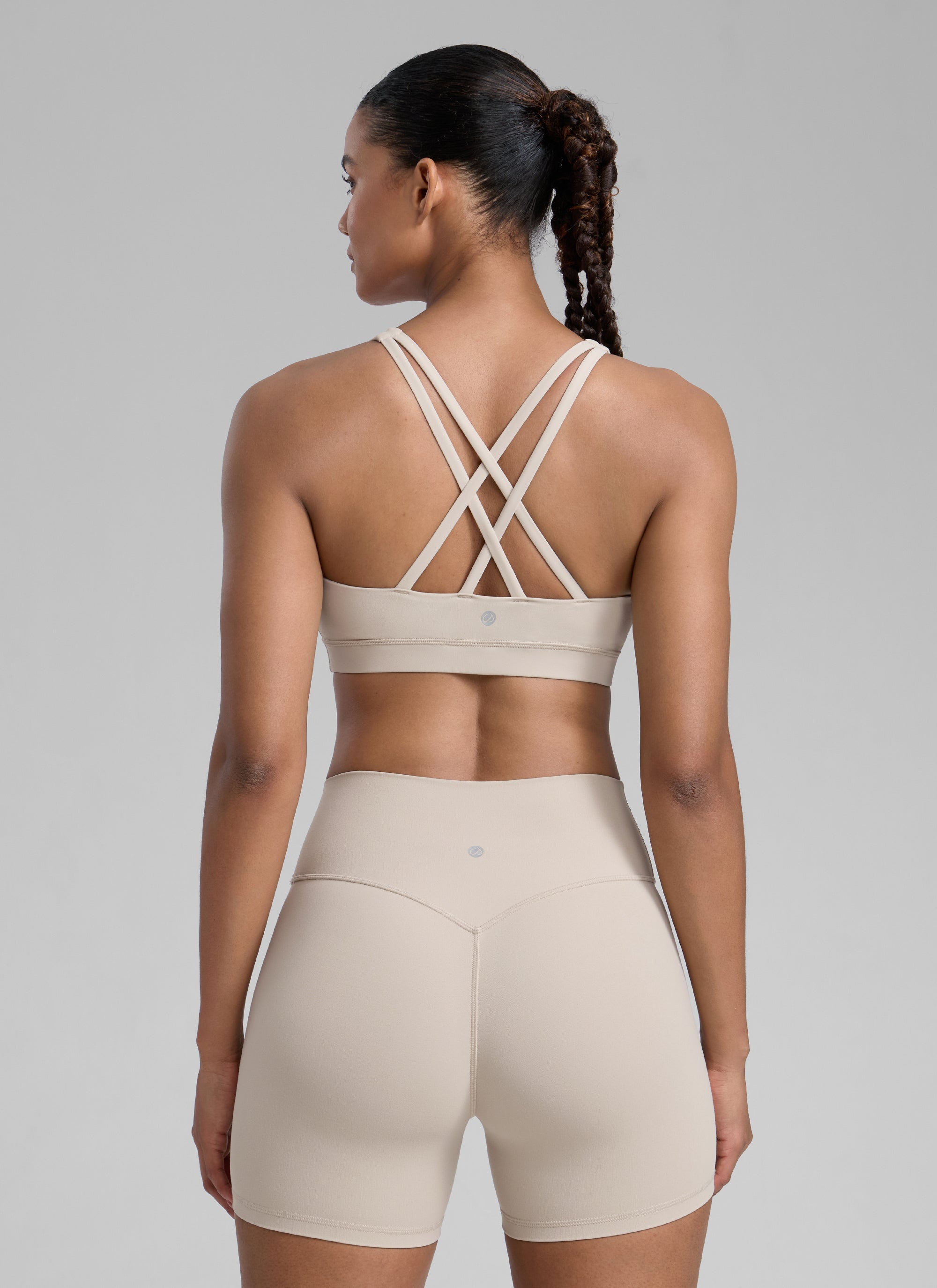 CRZ YOGA Damen Gekreuzt Rücken Spaghetti Abnehmbare Pads BH Mojave-Braun