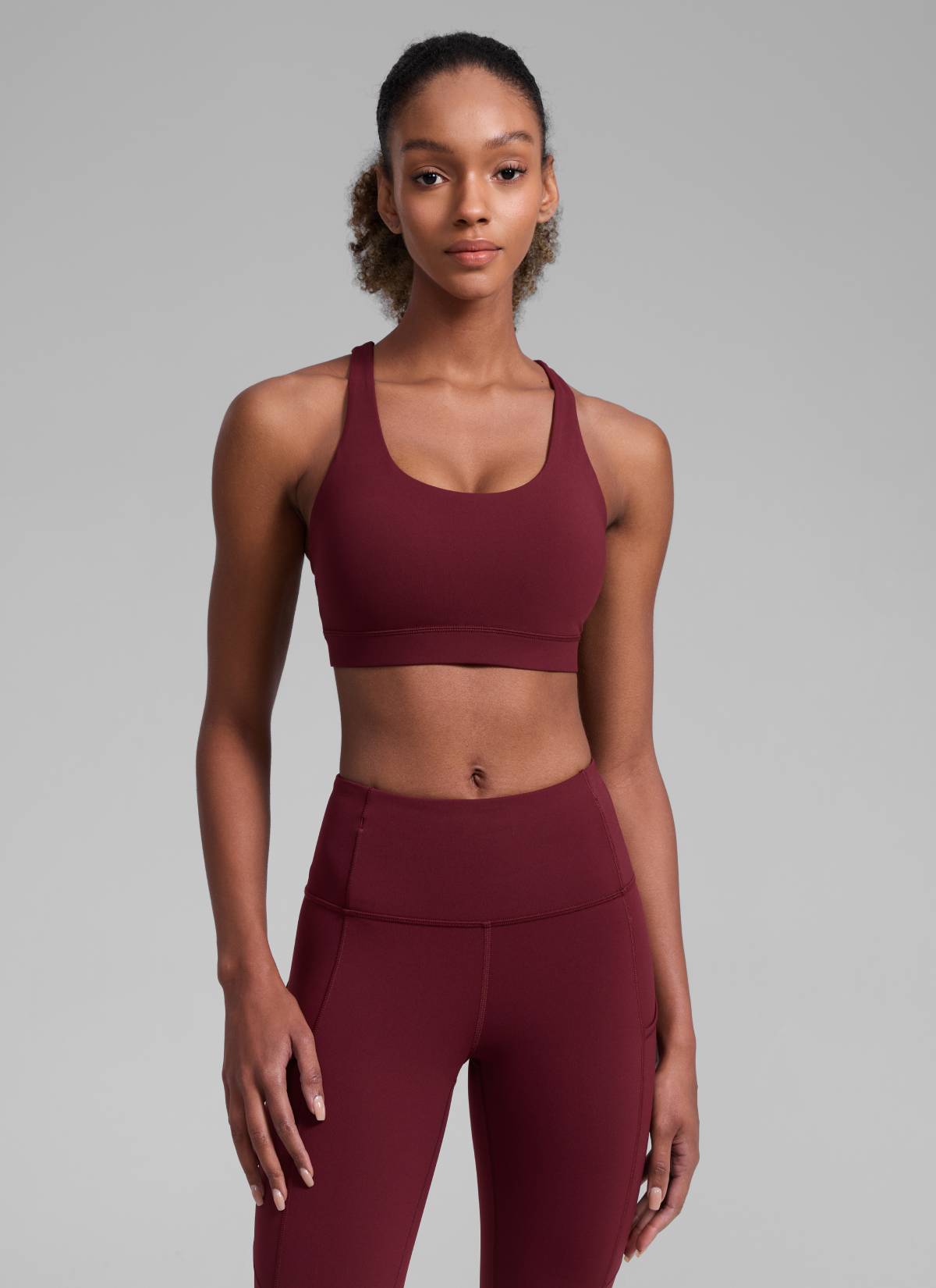 CRZ YOGA Damen Gekreuzt Rücken Spaghetti Abnehmbare Pads BH Roter Merlot