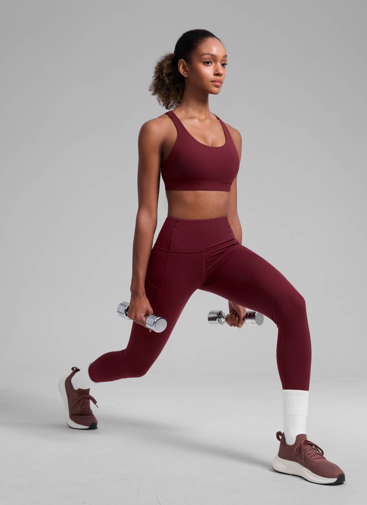 CRZ YOGA Damen Gekreuzt Rücken Spaghetti Abnehmbare Pads BH Roter Merlot