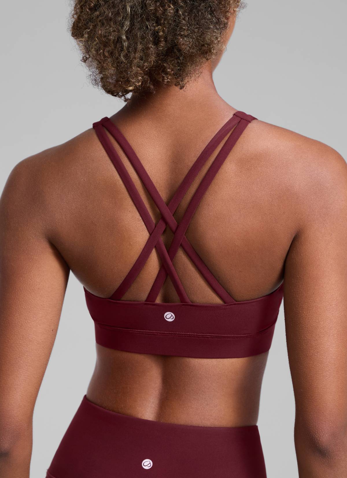 CRZ YOGA Damen Gekreuzt Rücken Spaghetti Abnehmbare Pads BH Roter Merlot