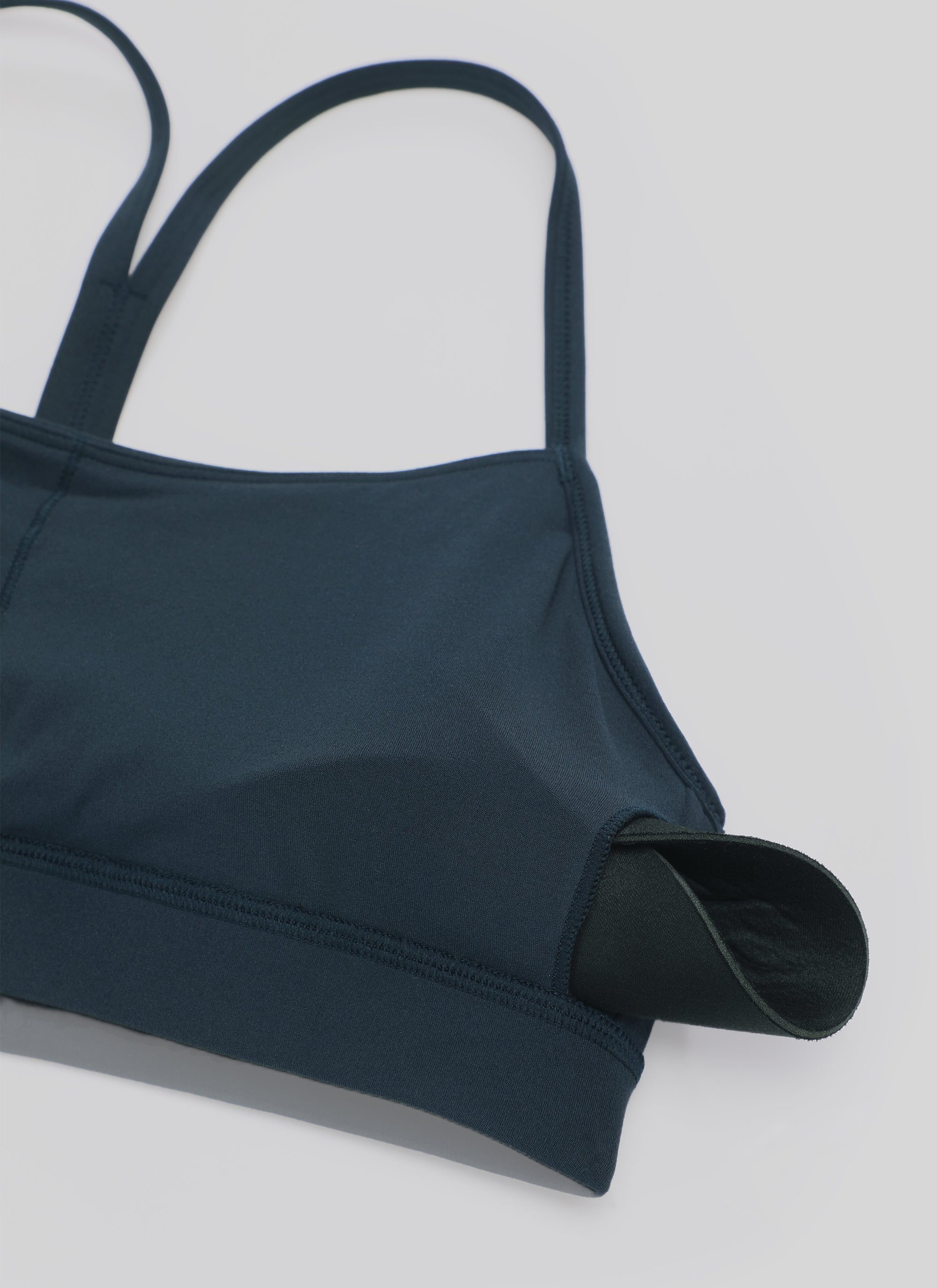 CRZ YOGA Damen Butterluxe Y-Rücken Racerback Sport BH Echte Marine