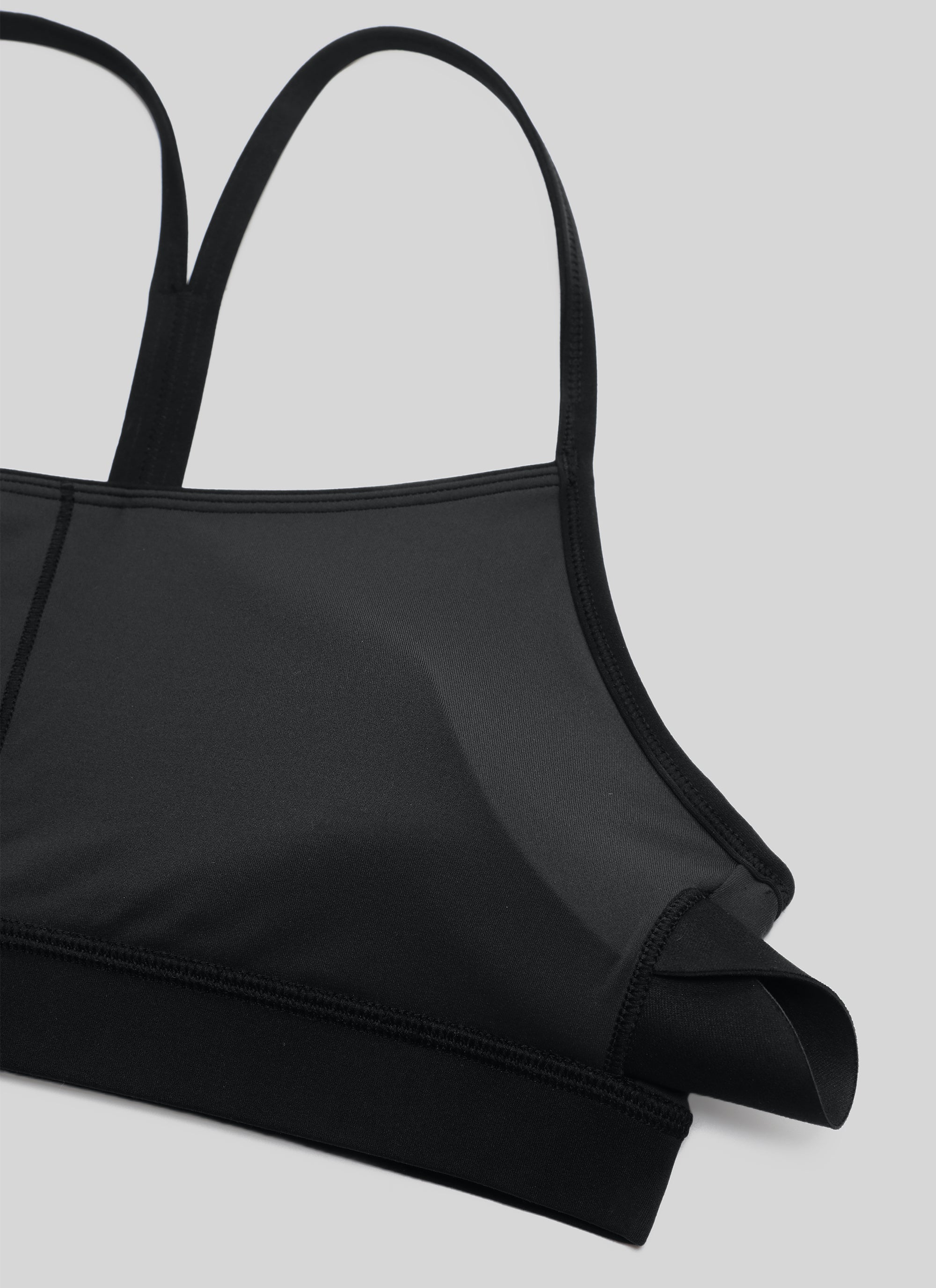 CRZ YOGA Damen Butterluxe Y-Rücken Racerback Sport BH Schwarze Tie-Dye-Blumen