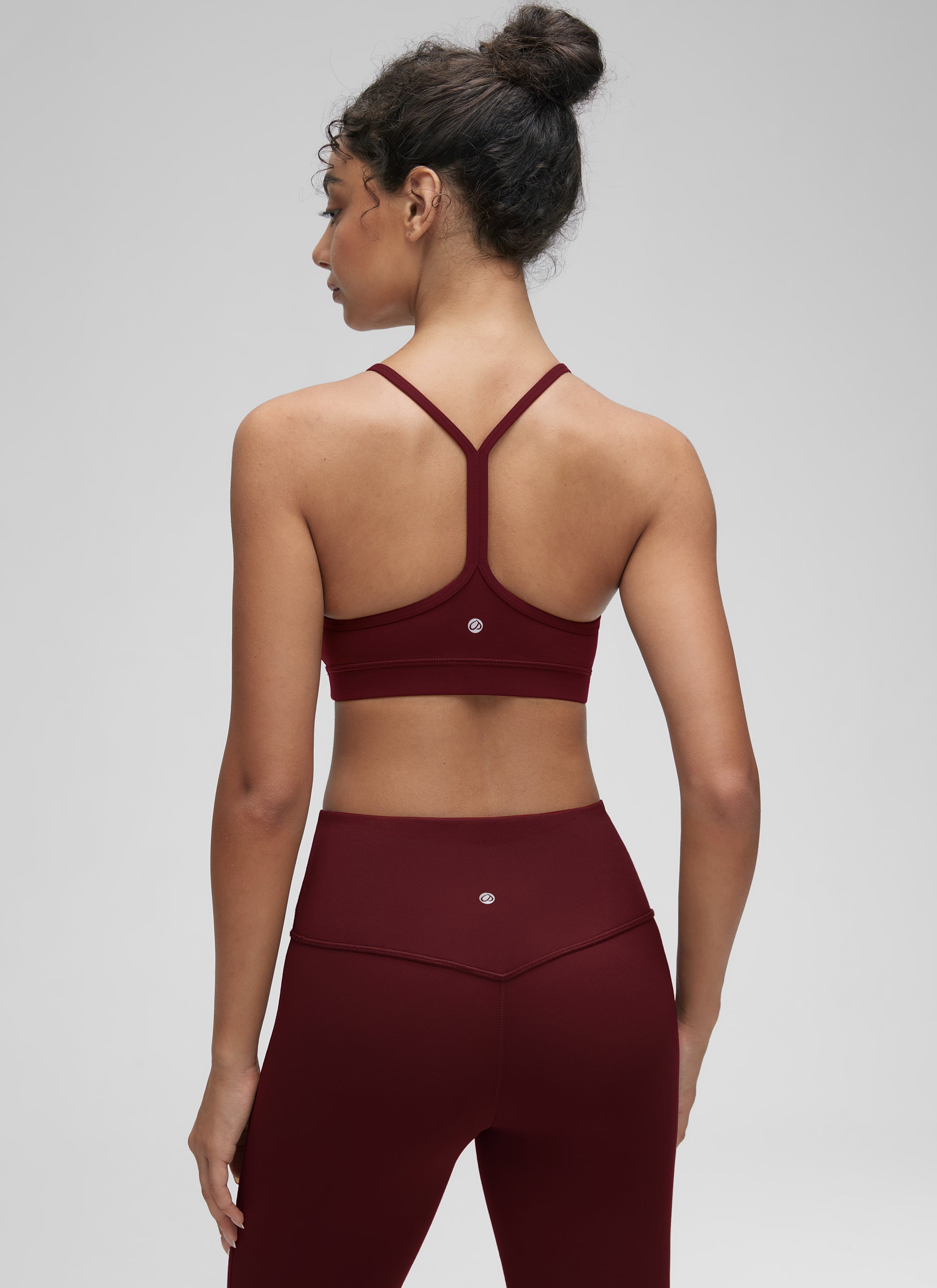 CRZ YOGA Damen Butterluxe Y-Rücken Racerback Sport BH Roter Merlot
