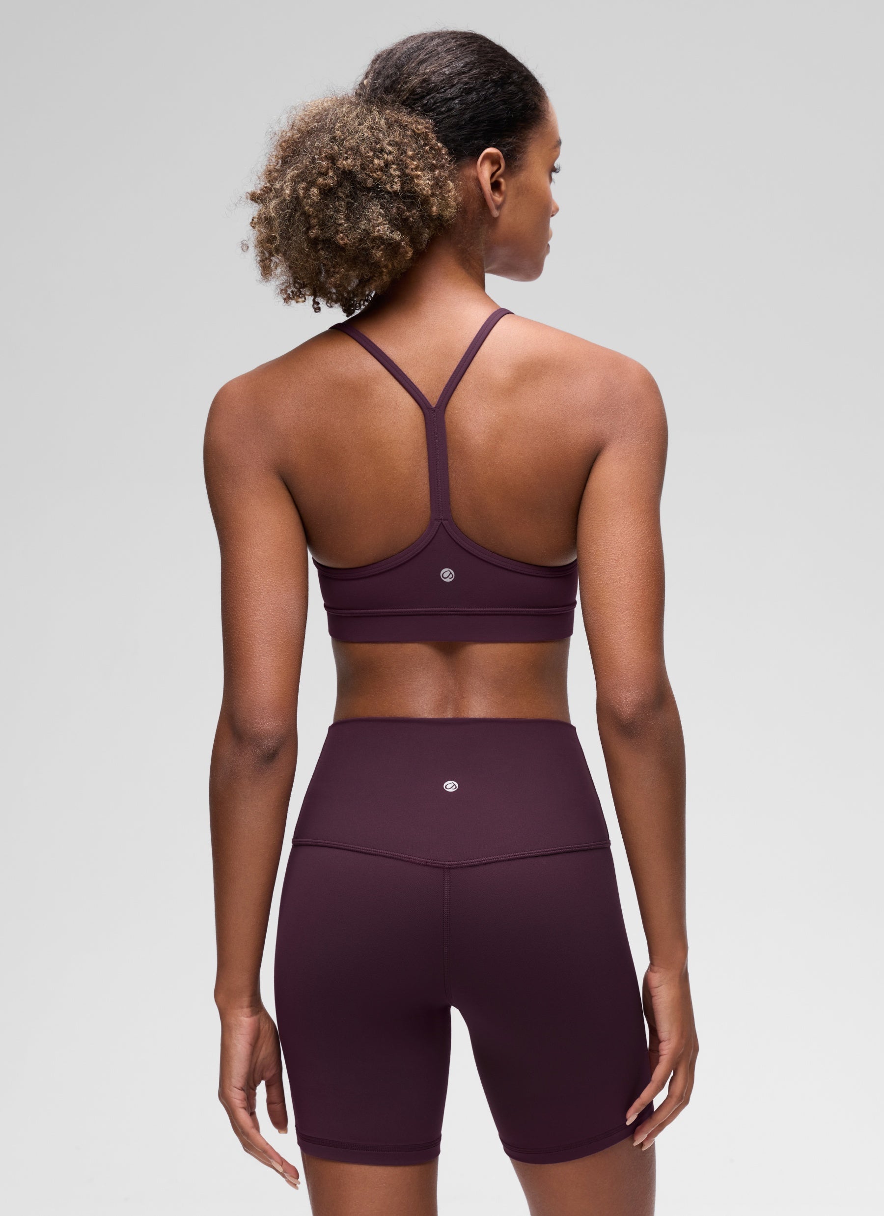 CRZ YOGA Damen Butterluxe Y-Rücken Racerback Sport BH Dunkellila