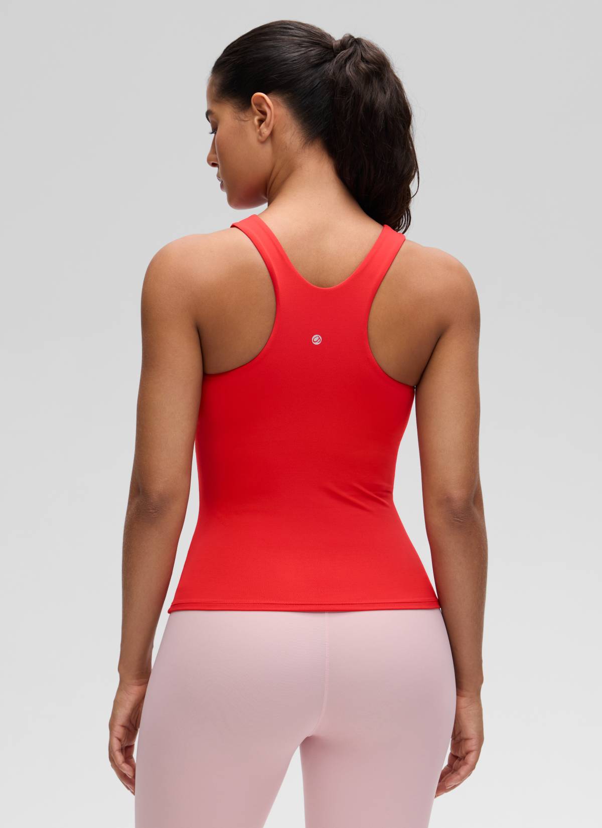 CRZ YOGA Damen Butterluxe Racerback Longline Gepolstert Tank Top Tiefrot