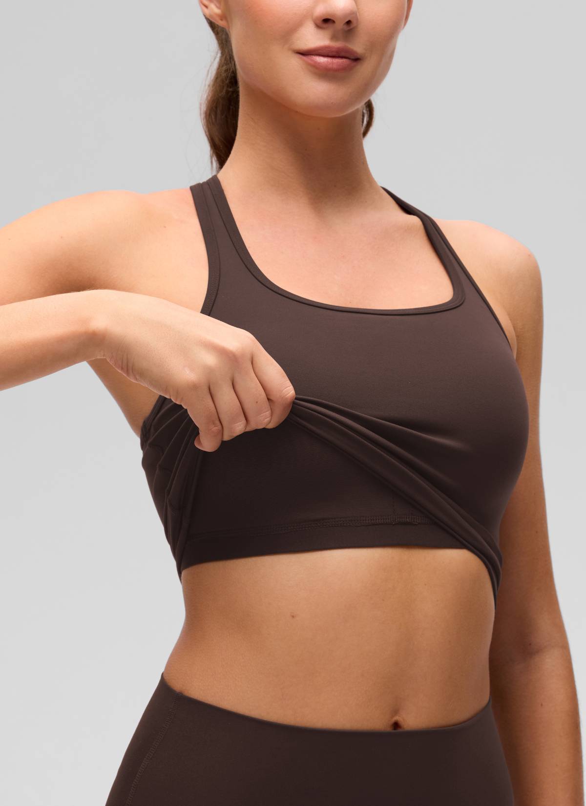 CRZ YOGA Damen Butterluxe Longline Racerback Tanktop Heißes Fudge-Brown