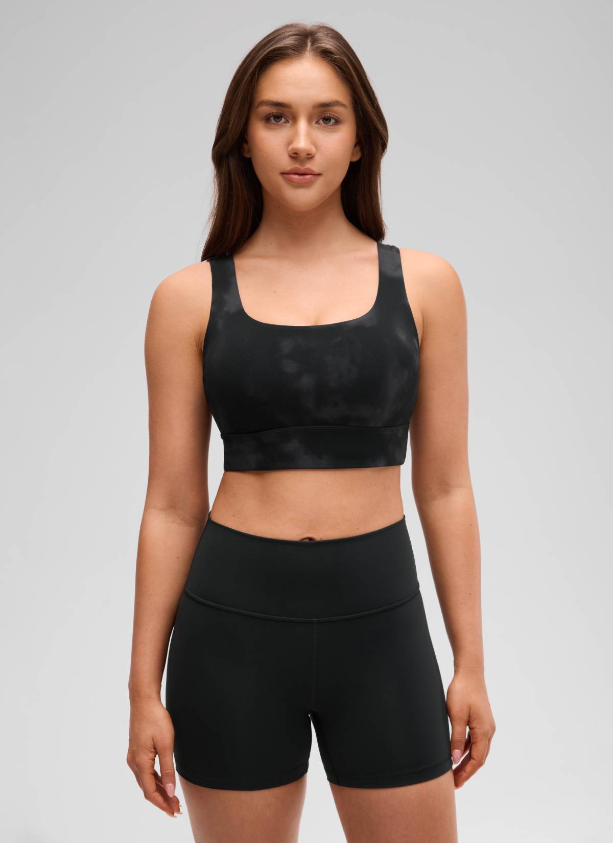 CRZ YOGA Damen Butterluxe U Back Ohne Buegel Longline Sport BH Schwarze Tie-Dye-Blumen
