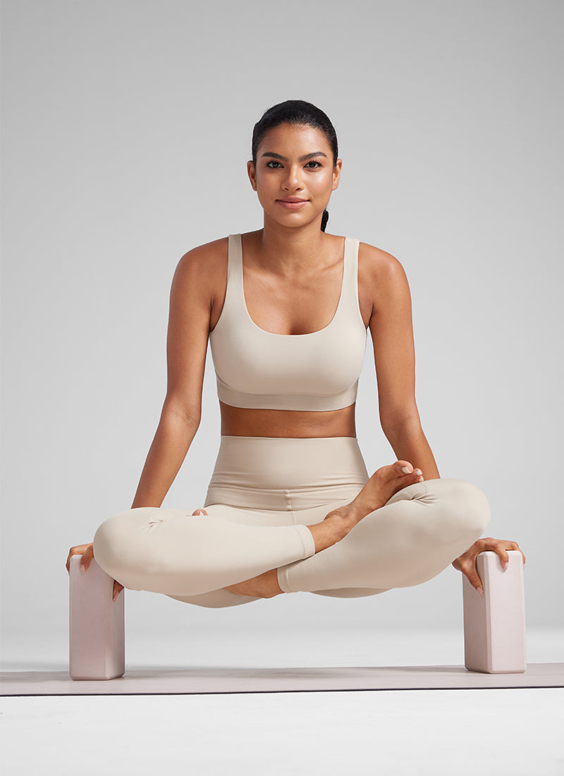 CRZ YOGA Damen Butterluxe U Back Ohne Buegel Longline  Sport BH Mojave-Braun