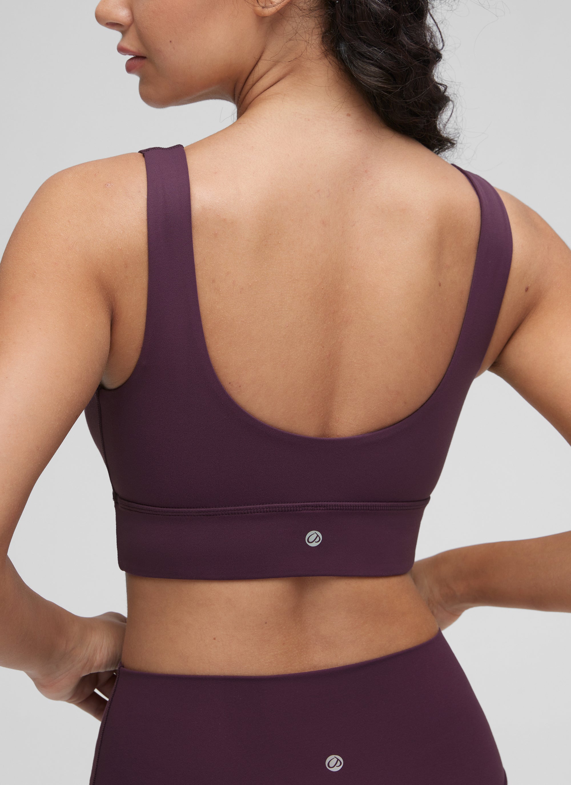 CRZ YOGA Damen Butterluxe U Back Ohne Buegel Longline Sport BH Dunkellila