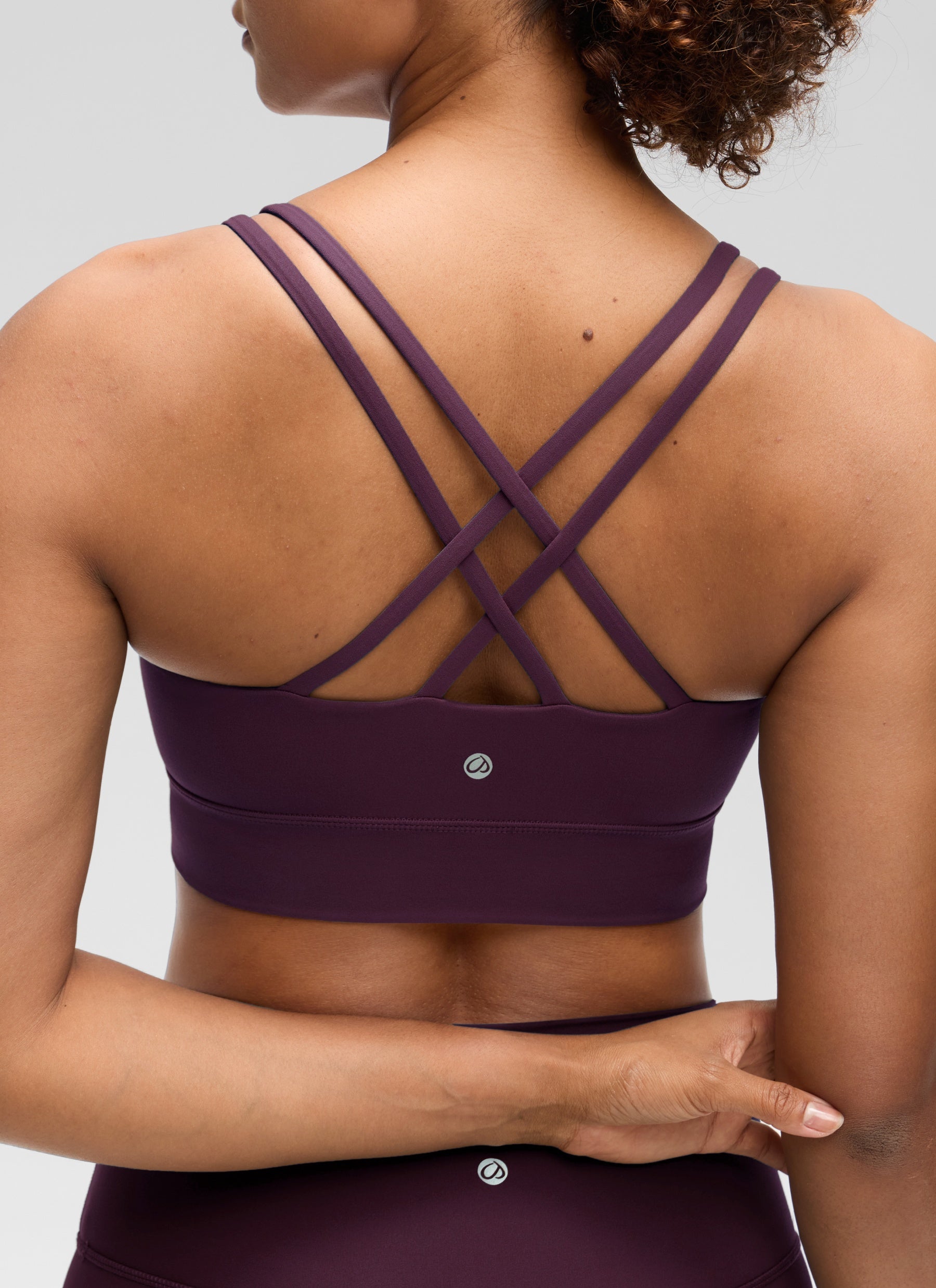 CRZ YOGA Damen Butterluxe Strappy Sport BH Ohne Bügel Dunkellila