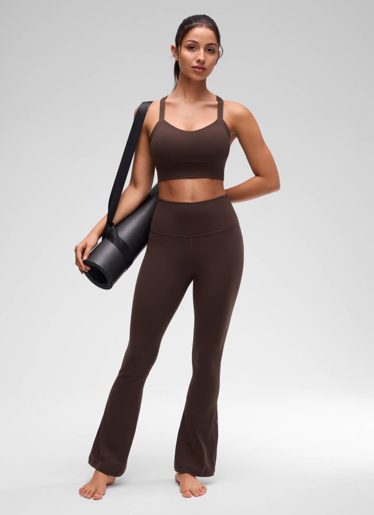 CRZ YOGA Damen Butterluxe Strappy Sport BH Ohne Bügel Heißes Fudge-Brown