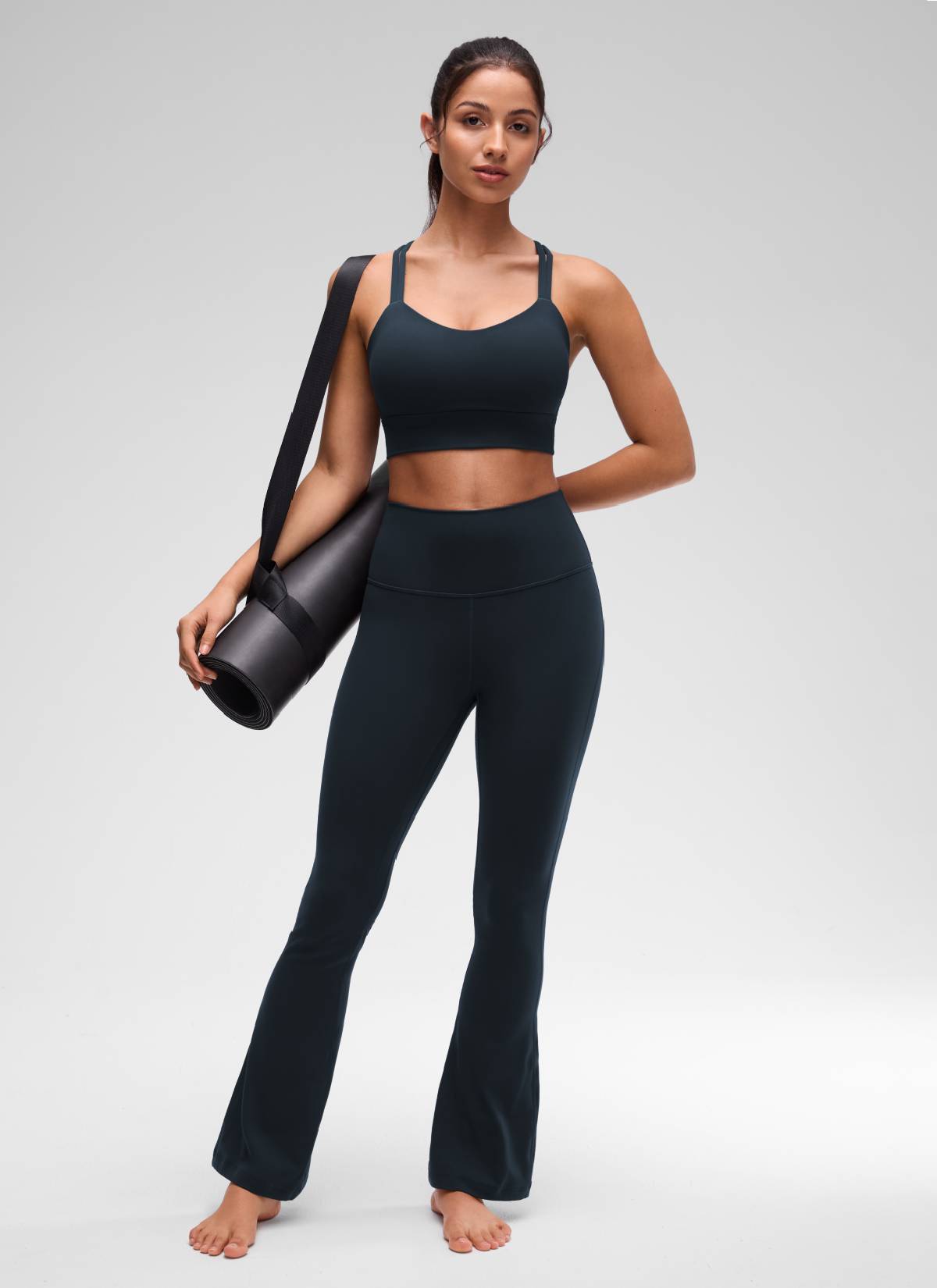 CRZ YOGA Damen Butterluxe Strappy Sport BH Ohne Bügel Echte Marine