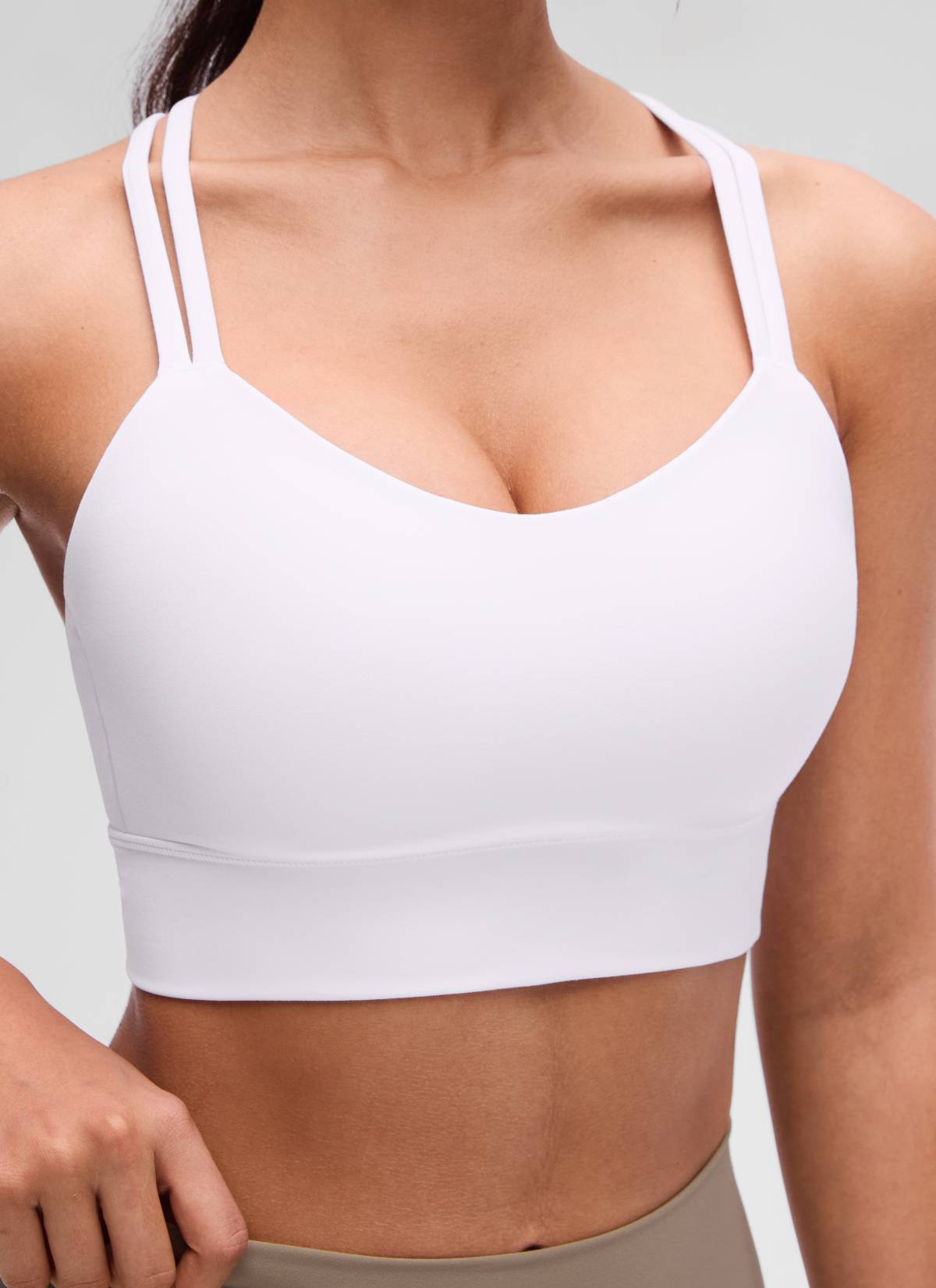 CRZ YOGA Damen Butterluxe Strappy Sport BH Ohne Bügel Weiss
