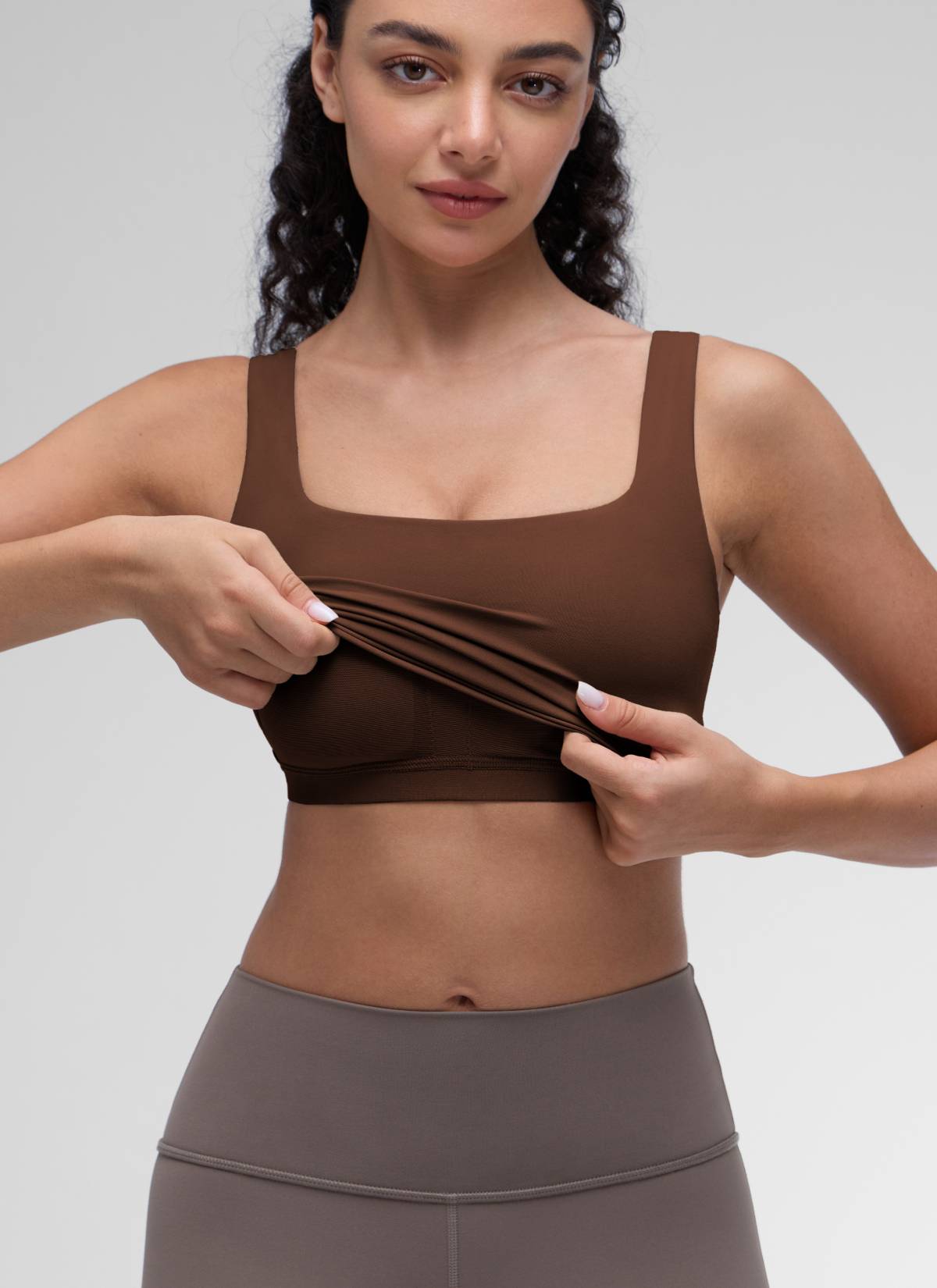 CRZ YOGA Damen Butterluxe Gepolstert Ohne Bügel Sport BH Lava Braun