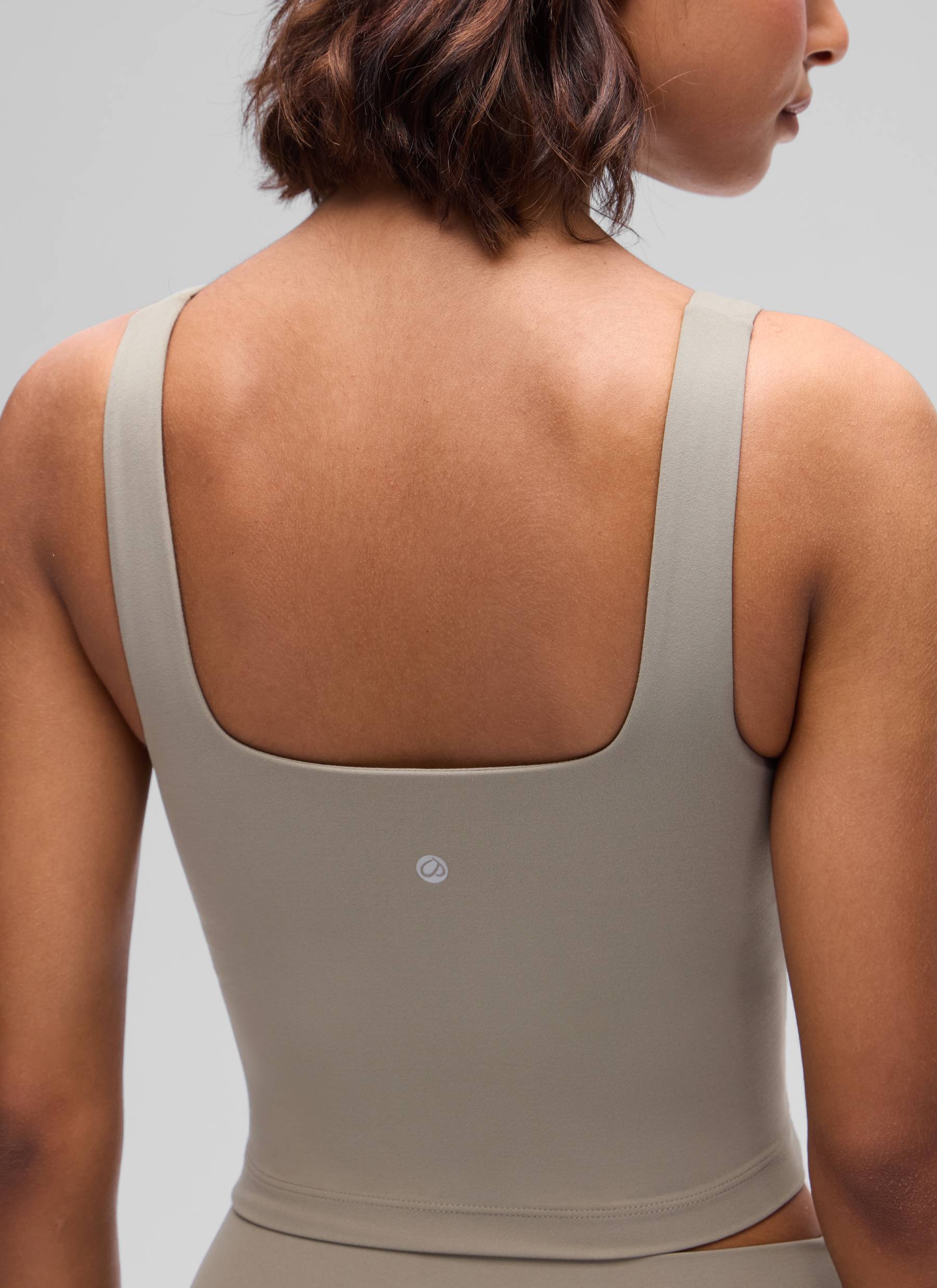 CRZ YOGA Damen Butterluxe Gepolstert Ohne Bügel Sport BH Warmes Aschgrau