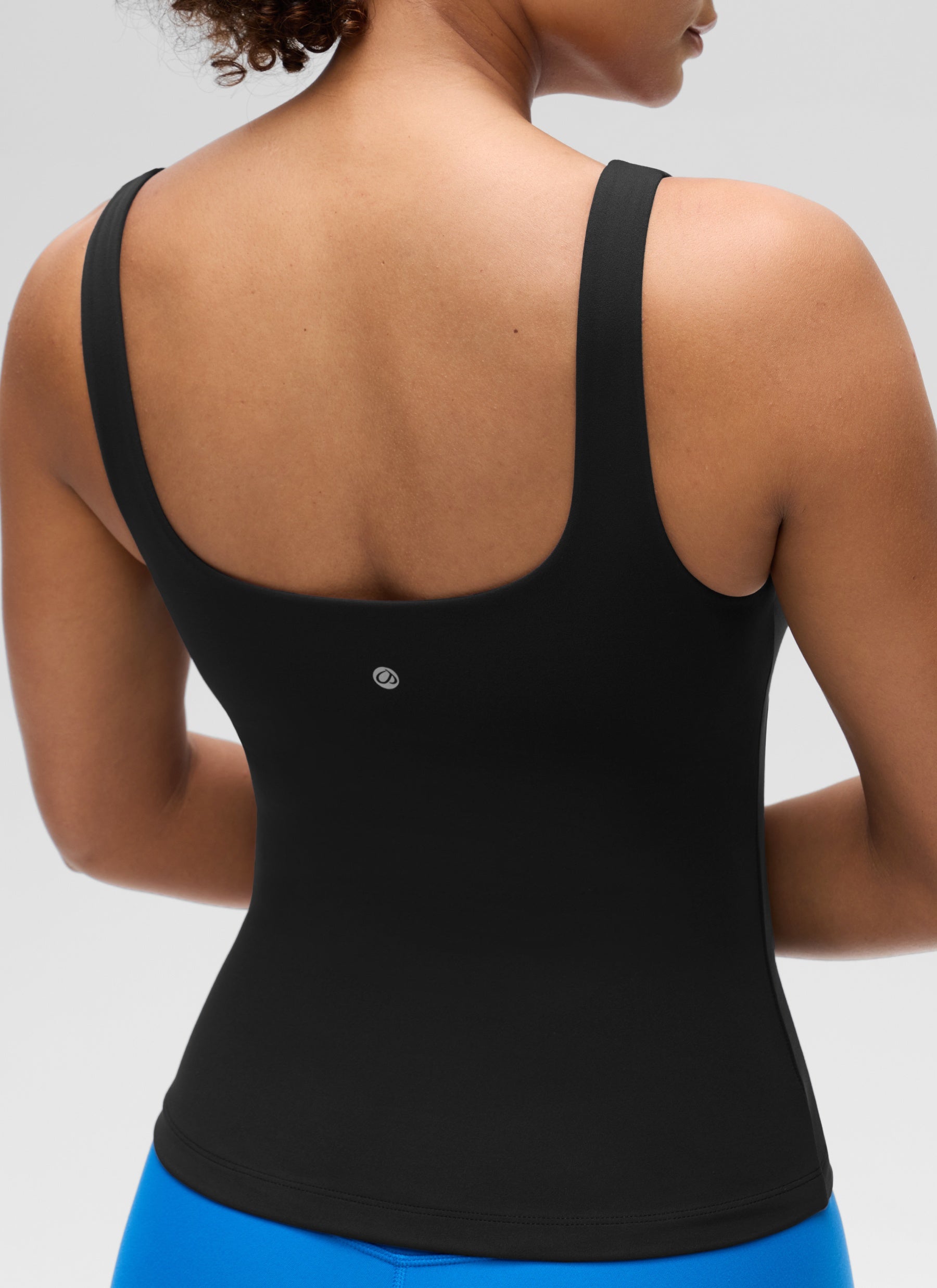 CRZ YOGA Damen Butterluxe Sport Tank Tops mit Integriertem BH Schwarz