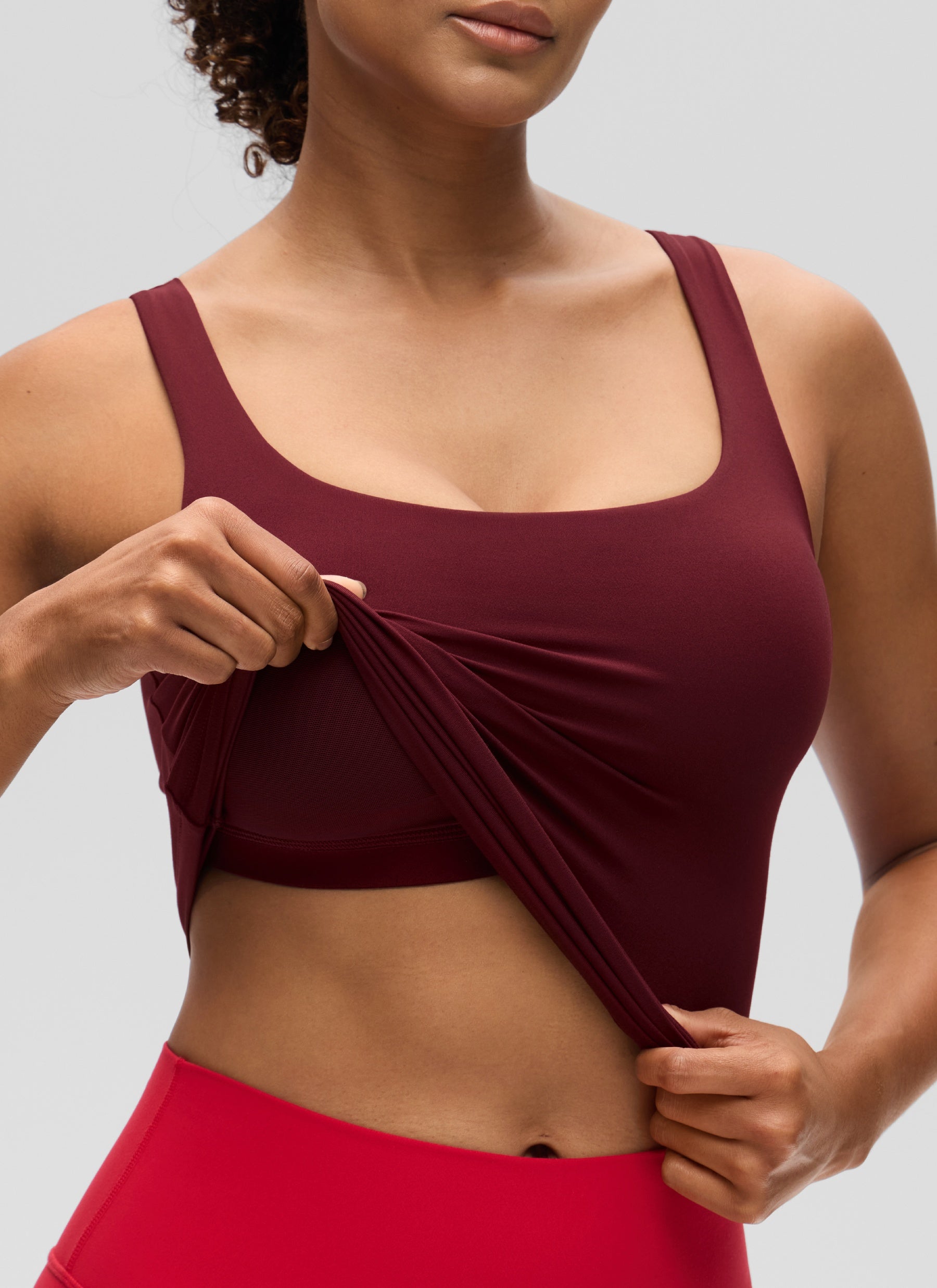 CRZ YOGA Damen Butterluxe Sport Tank Tops mit Integriertem BH Roter Merlot