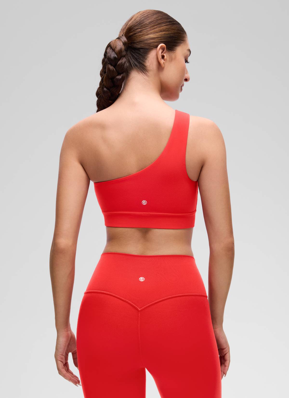 CRZ YOGA Butterluxe Womens One Shoulder Sports Bra Asymmetrical Padded Tiefrot