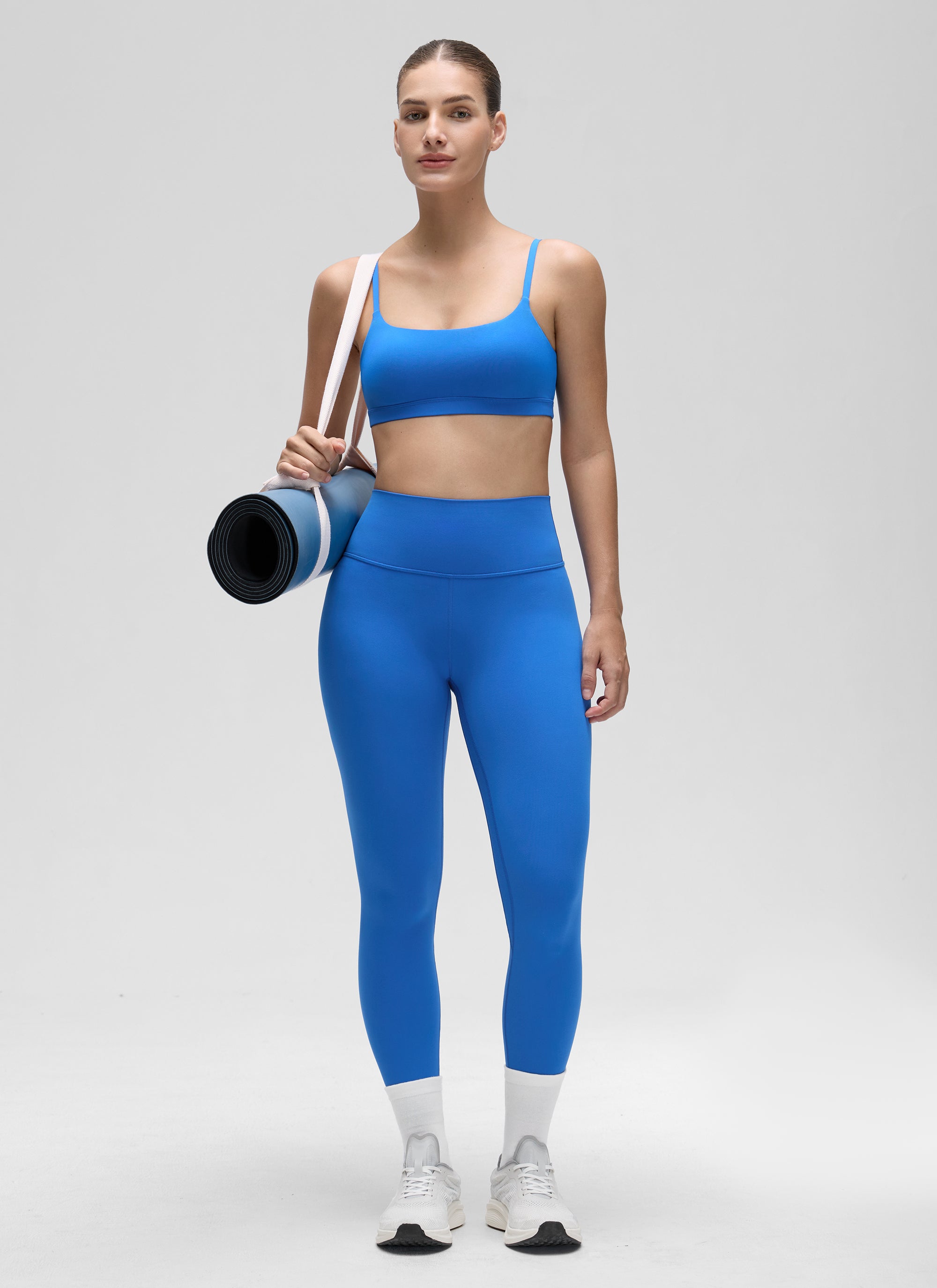 CRZ YOGA Butterluxe Damen Verstellbar Spaghetti Träger Sport BH Funkelndes Blau