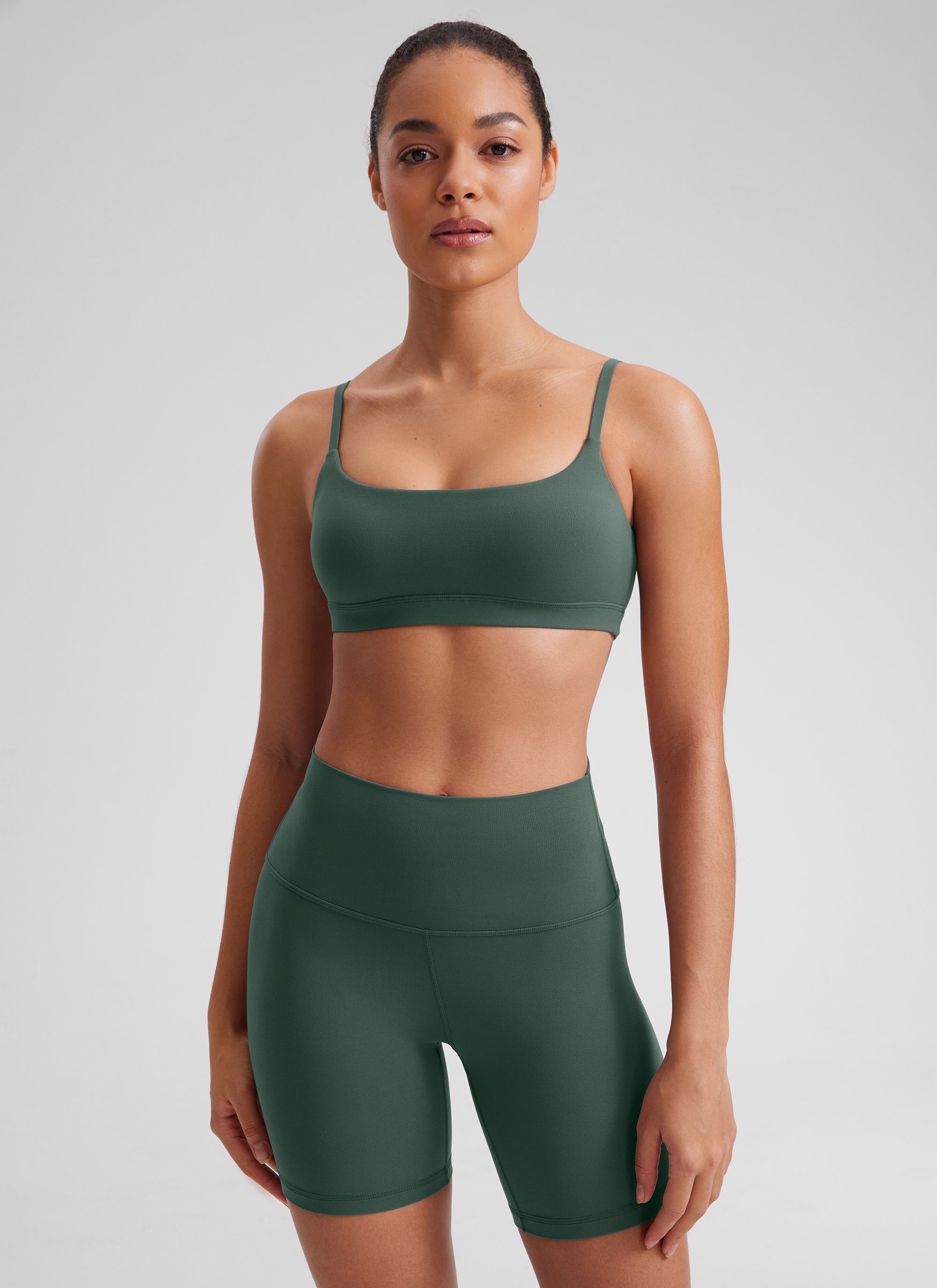 CRZ YOGA Butterluxe Damen Verstellbar Spaghetti Träger Sport BH Dunkles Waldgrün