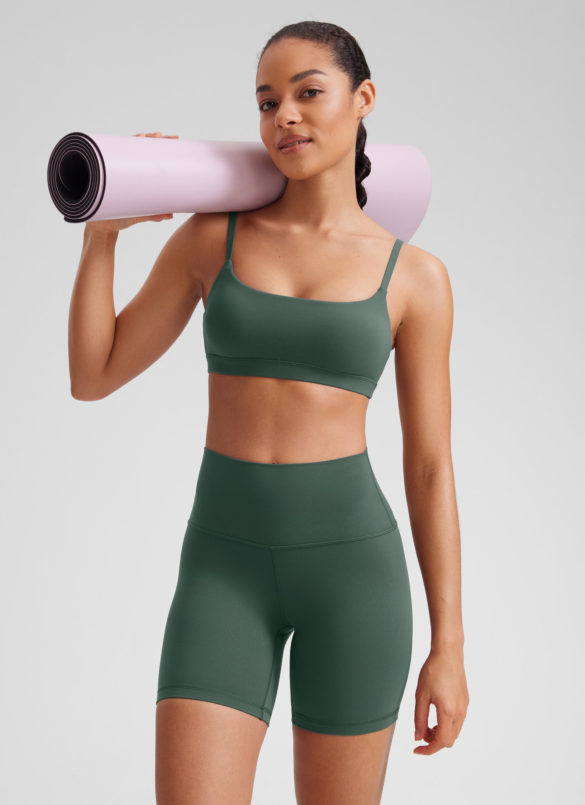 CRZ YOGA Butterluxe Damen Verstellbar Spaghetti Träger Sport BH Dunkles Waldgrün