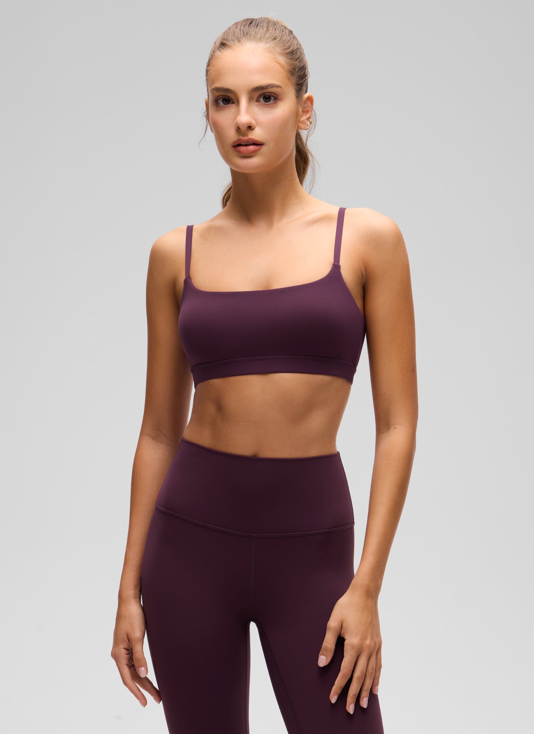 CRZ YOGA Butterluxe Damen Verstellbar Spaghetti Träger Sport BH Dunkellila
