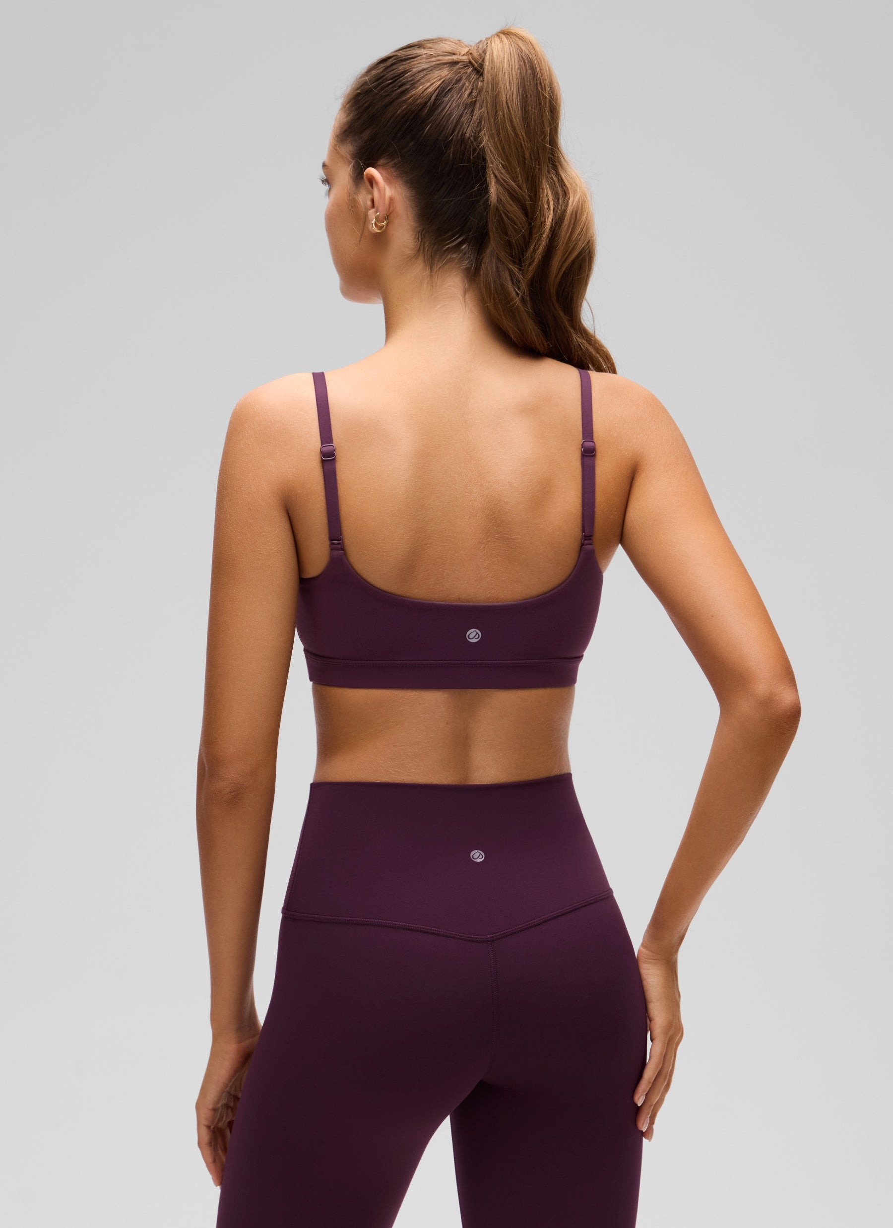 CRZ YOGA Butterluxe Damen Verstellbar Spaghetti Träger Sport BH Dunkellila