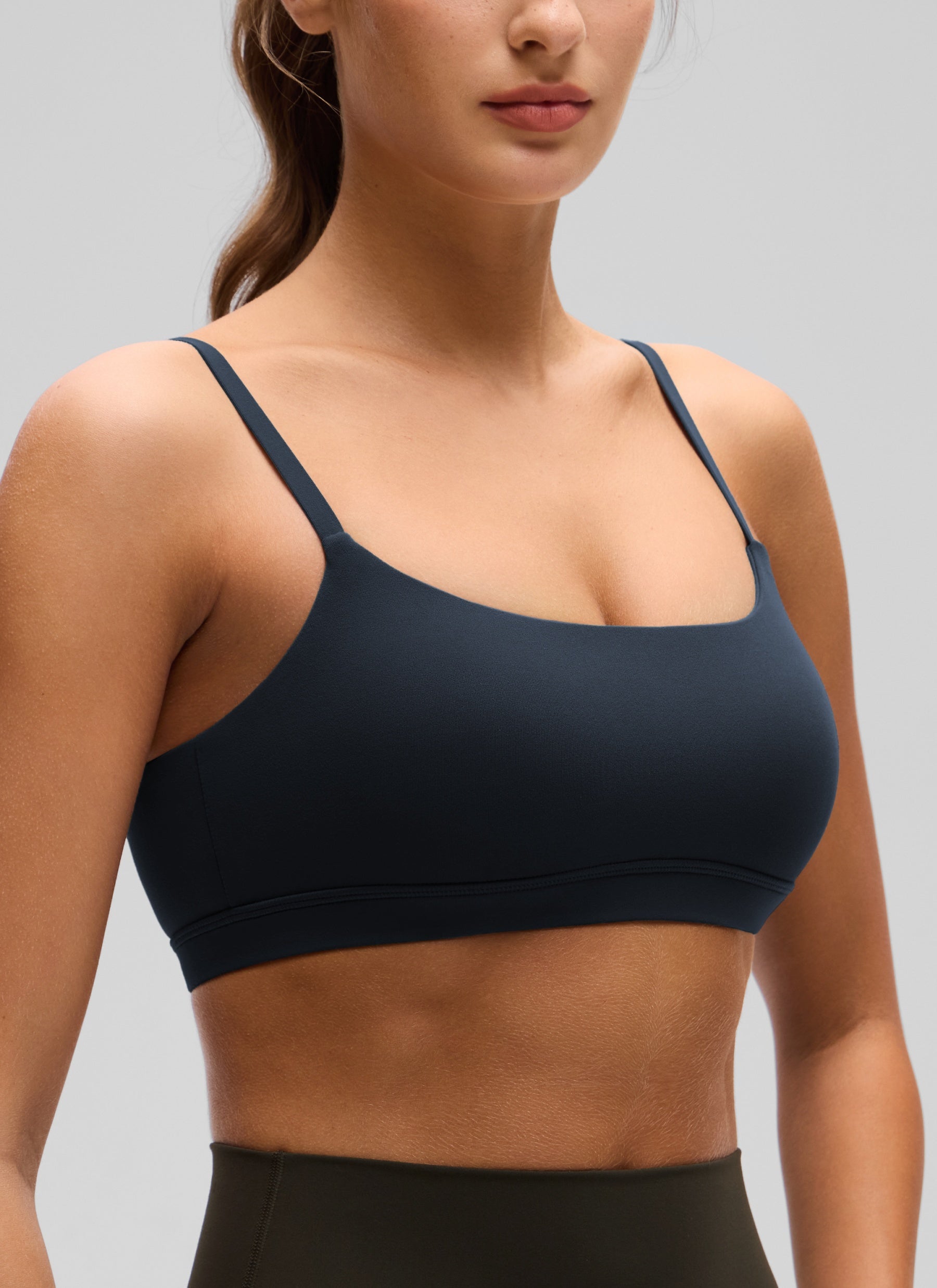 CRZ YOGA Butterluxe Damen Verstellbar Spaghetti Träger Sport BH Echte Marine