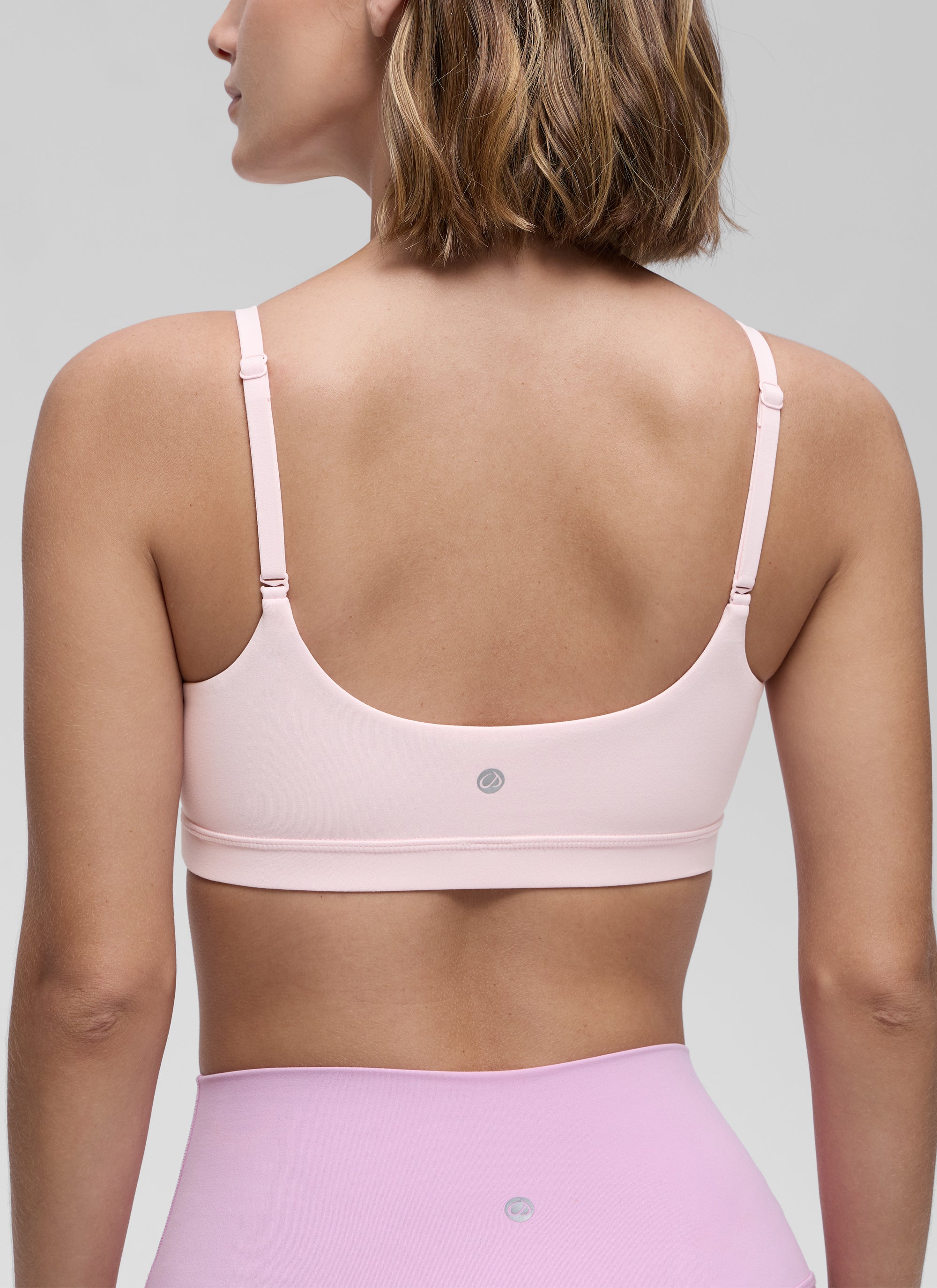 CRZ YOGA Butterluxe Damen Verstellbar Spaghetti Träger Sport BH Erdbeerrosa