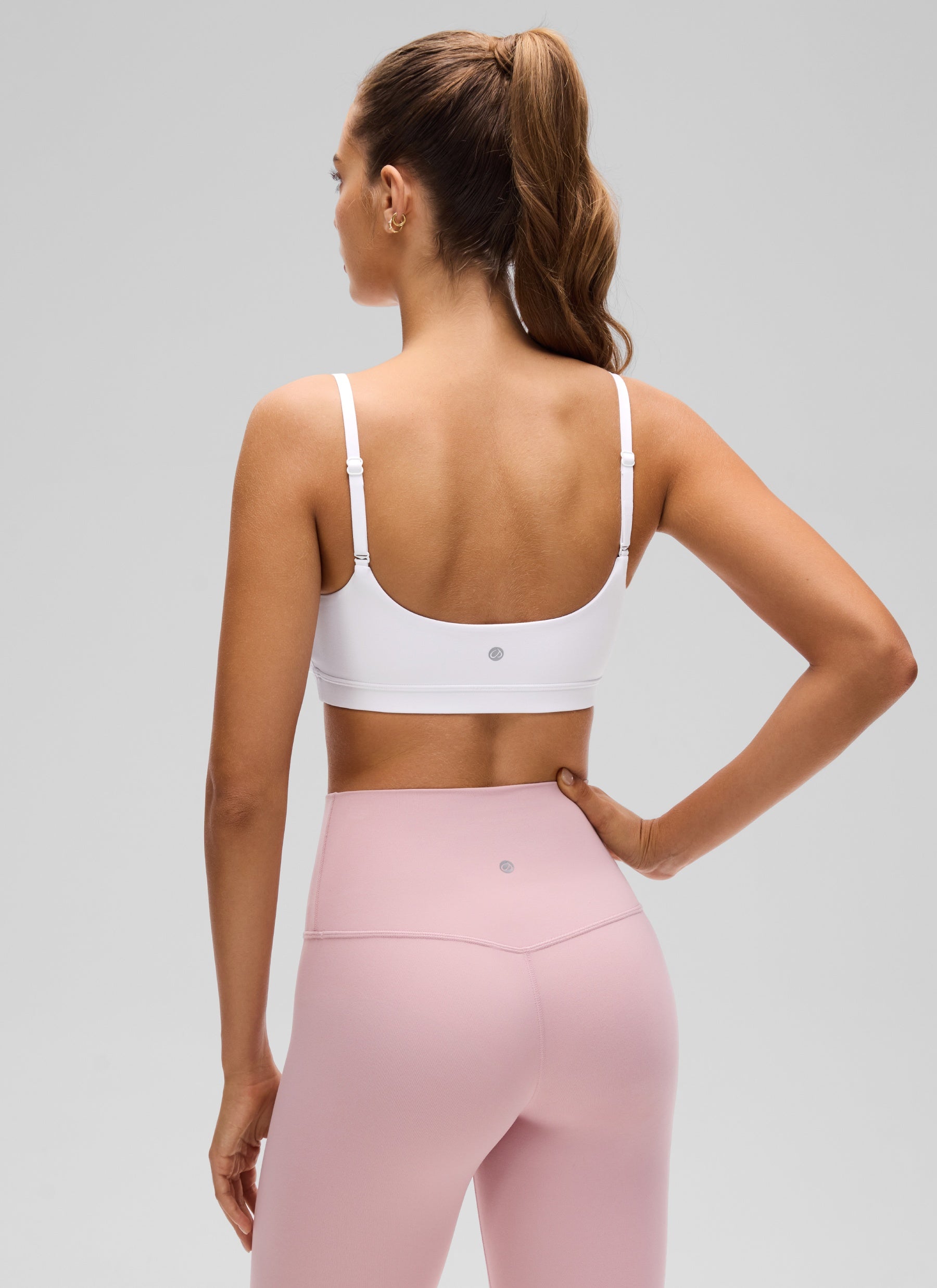CRZ YOGA Butterluxe Damen Verstellbar Spaghetti Träger Sport BH Weiss