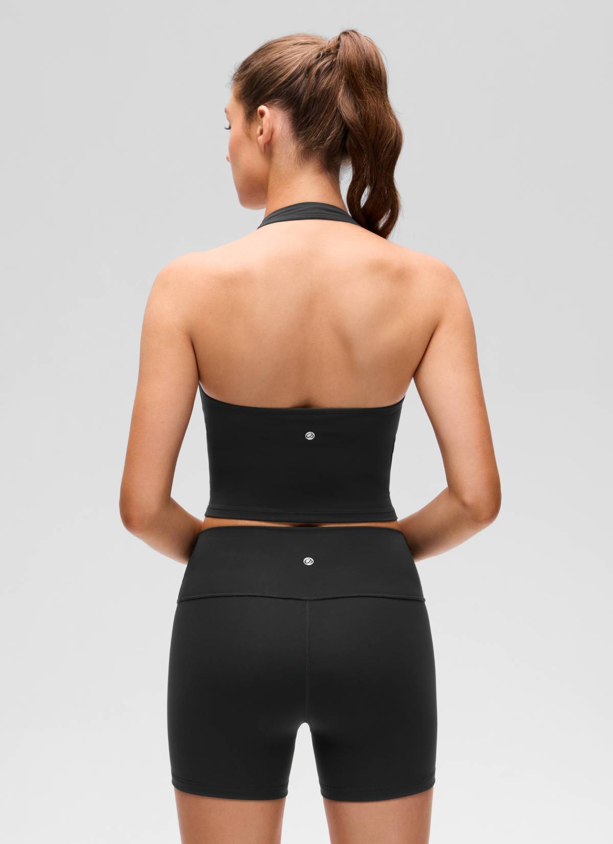 CRZ YOGA Butterluxe Damen Neckholder Rückenfrei Sport BH Ohne Bügel Schwarz