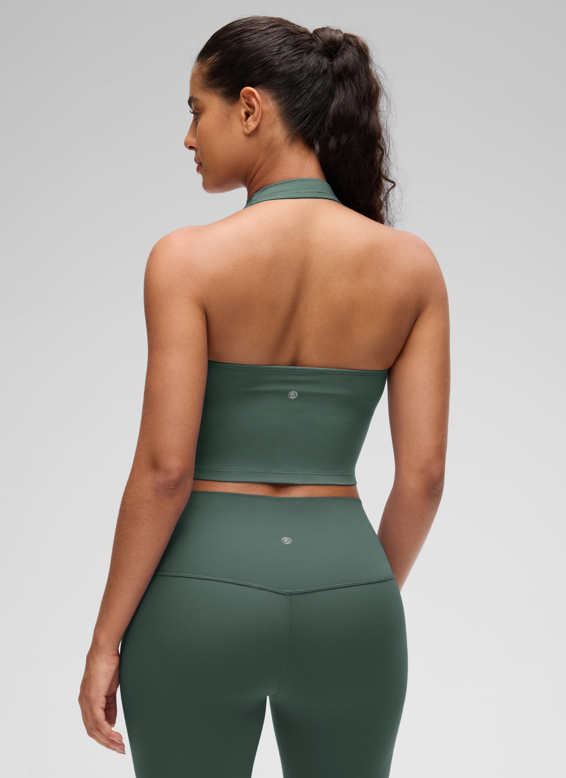CRZ YOGA Butterluxe Damen Neckholder Rückenfrei Sport BH Ohne Bügel Dunkles Waldgrün