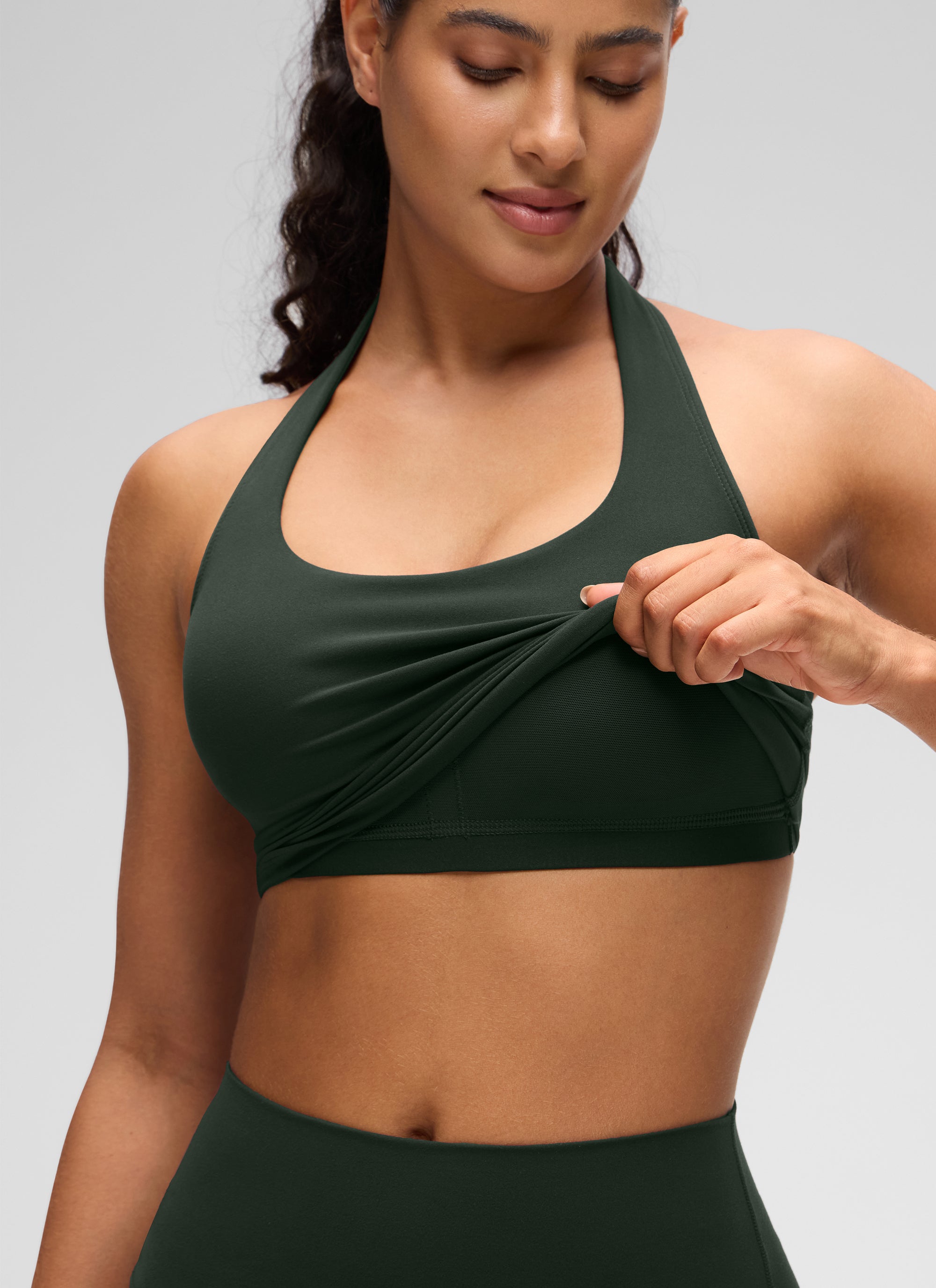 CRZ YOGA Butterluxe Damen Neckholder Rückenfrei Sport BH Ohne Bügel Legende Grün