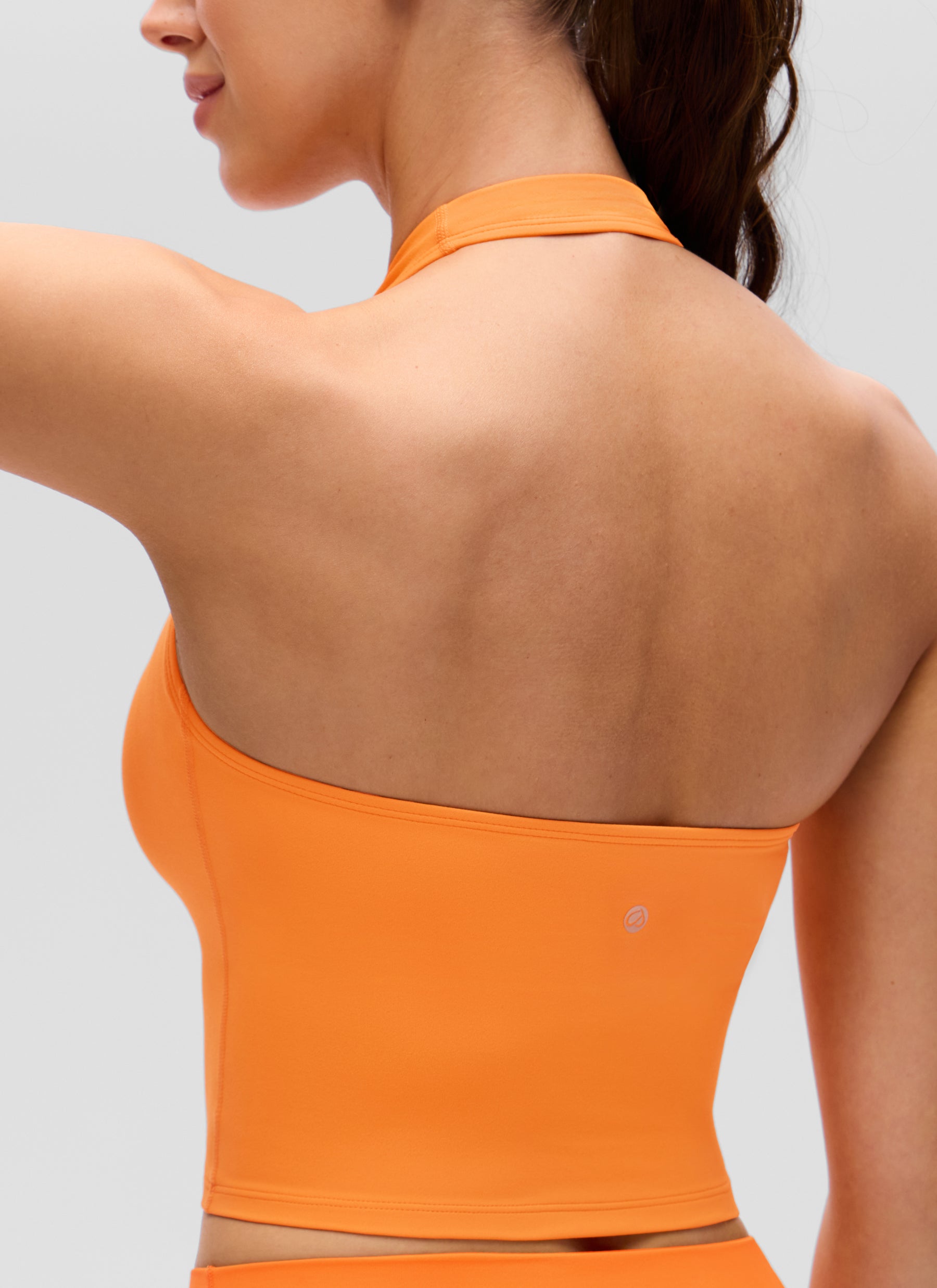 CRZ YOGA Butterluxe Damen Neckholder Rückenfrei Sport BH Ohne Bügel Tiger Orange