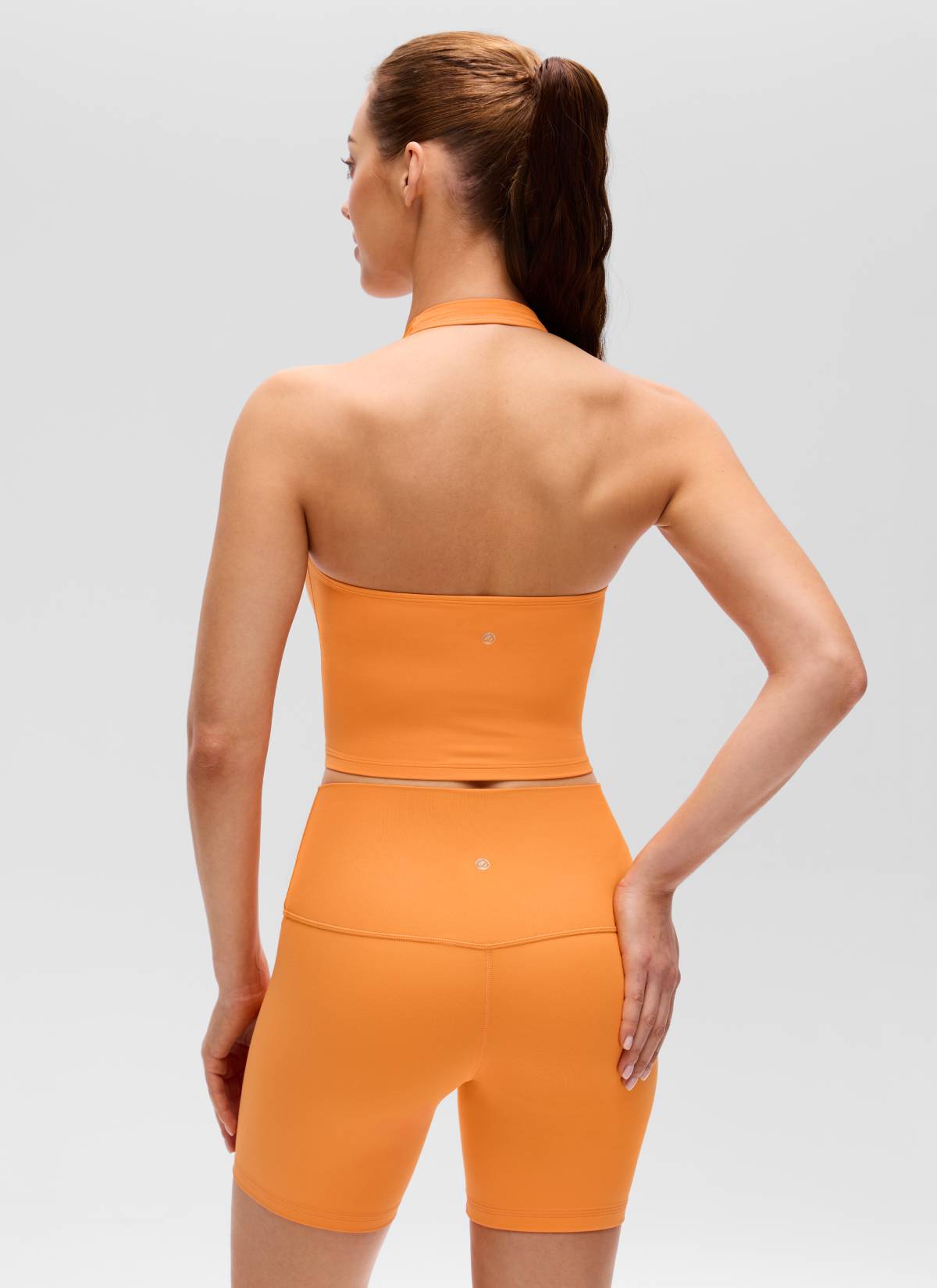 CRZ YOGA Butterluxe Damen Neckholder Rückenfrei Sport BH Ohne Bügel Tiger Orange