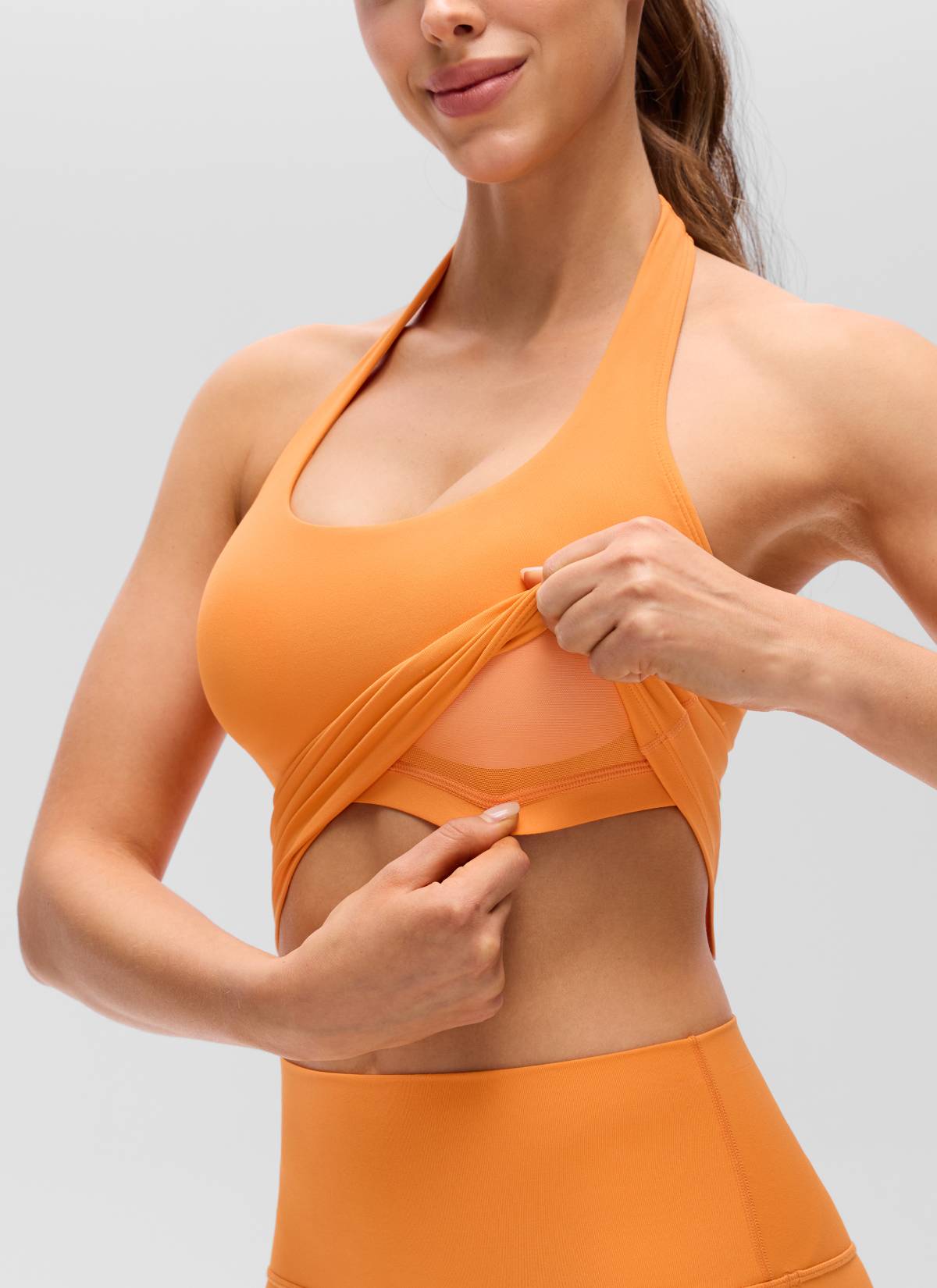 CRZ YOGA Butterluxe Damen Neckholder Rückenfrei Sport BH Ohne Bügel Tiger Orange