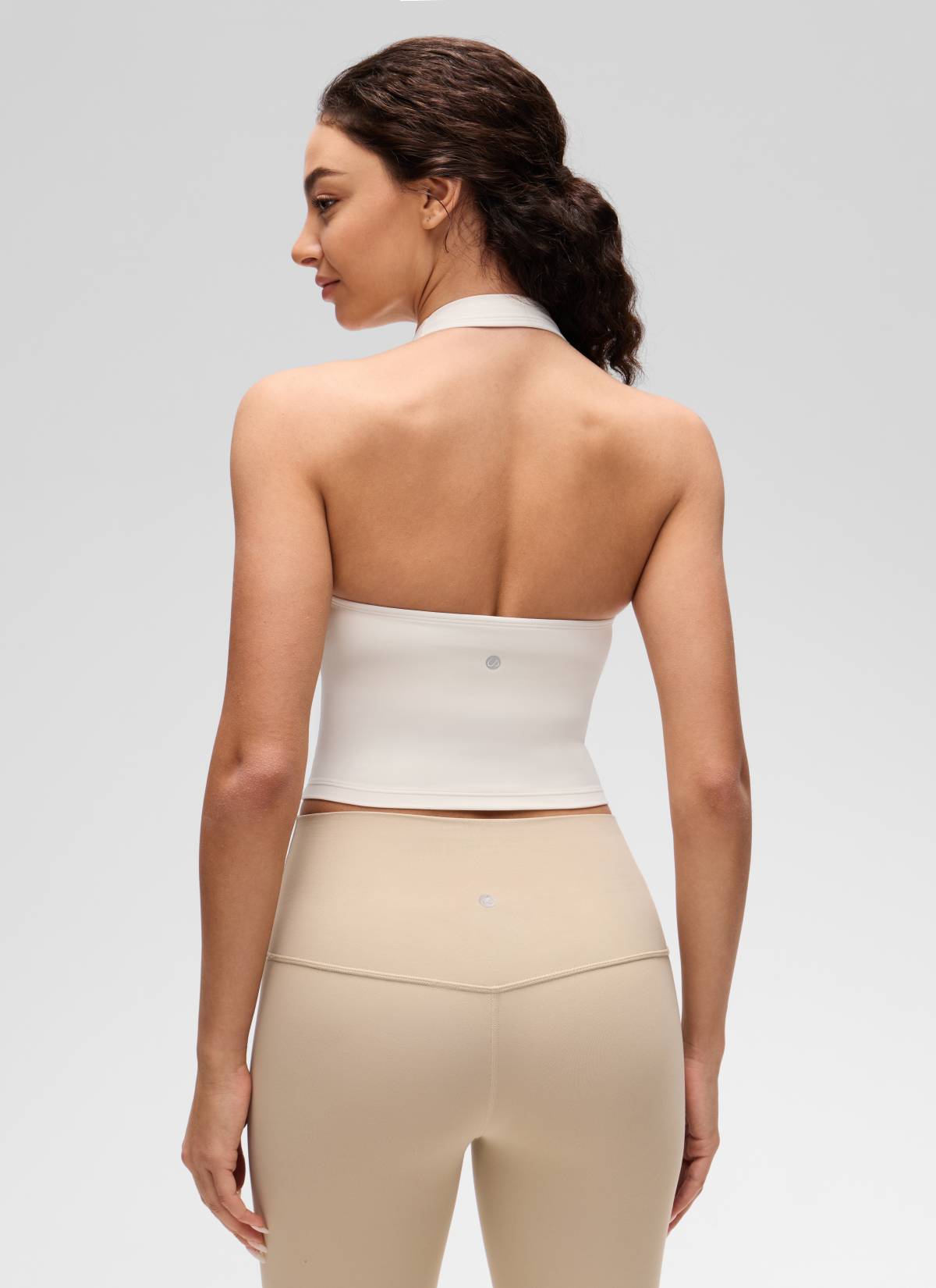 CRZ YOGA Butterluxe Damen Neckholder Rückenfrei Sport BH Ohne Bügel Weiße Aprikose