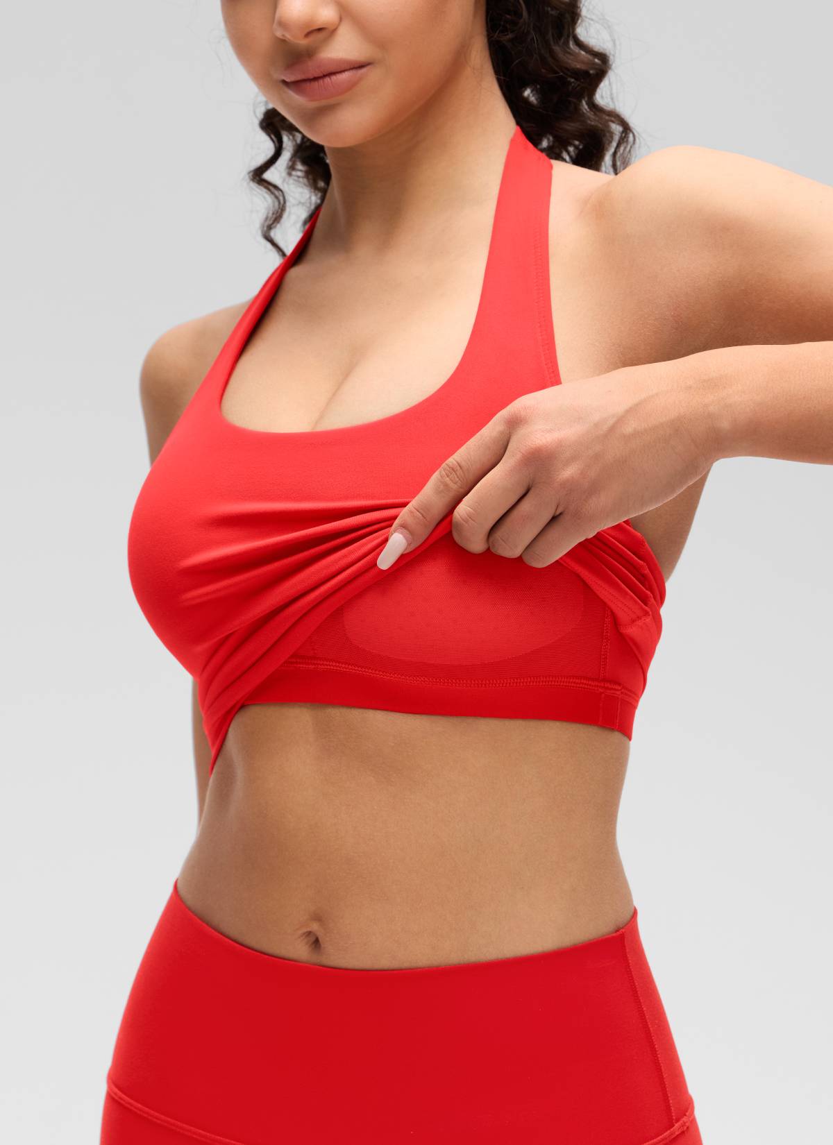 CRZ YOGA Butterluxe Damen Neckholder Rückenfrei Sport BH Ohne Bügel Tiefrot