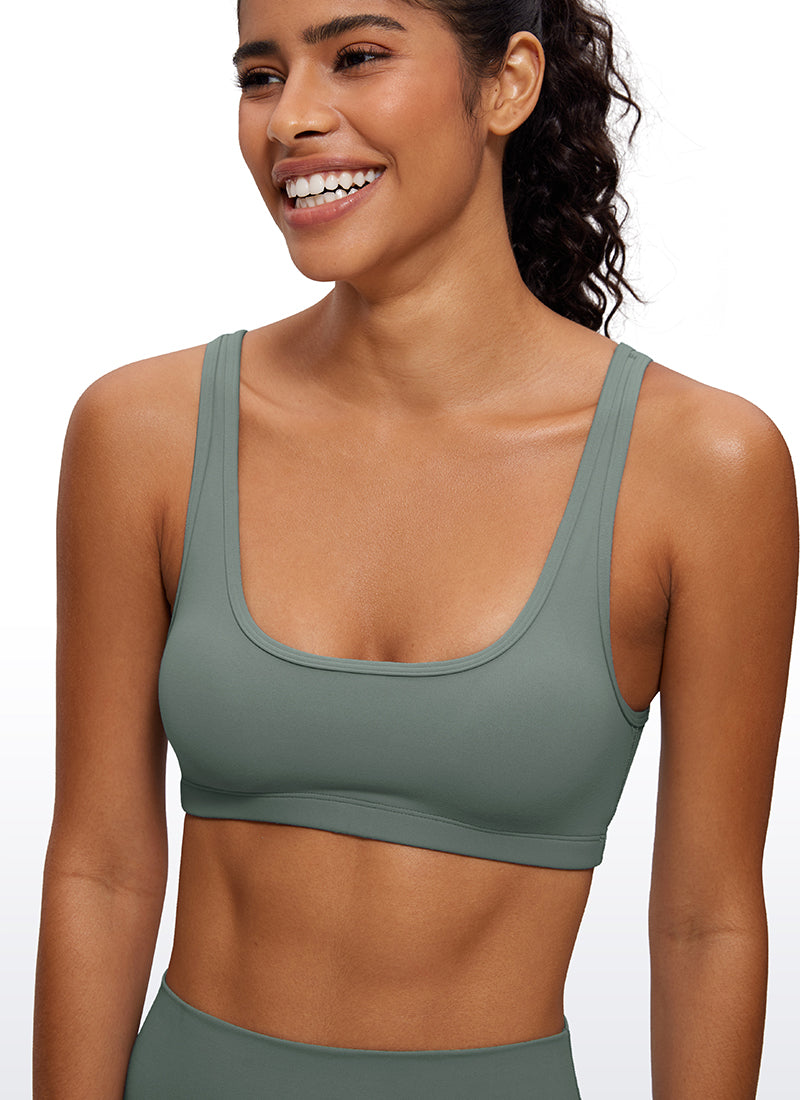 CRZ YOGA Butterluxe Damen Low Support Sport BH mit Scoop-Ausschnitt Grauer Salbei