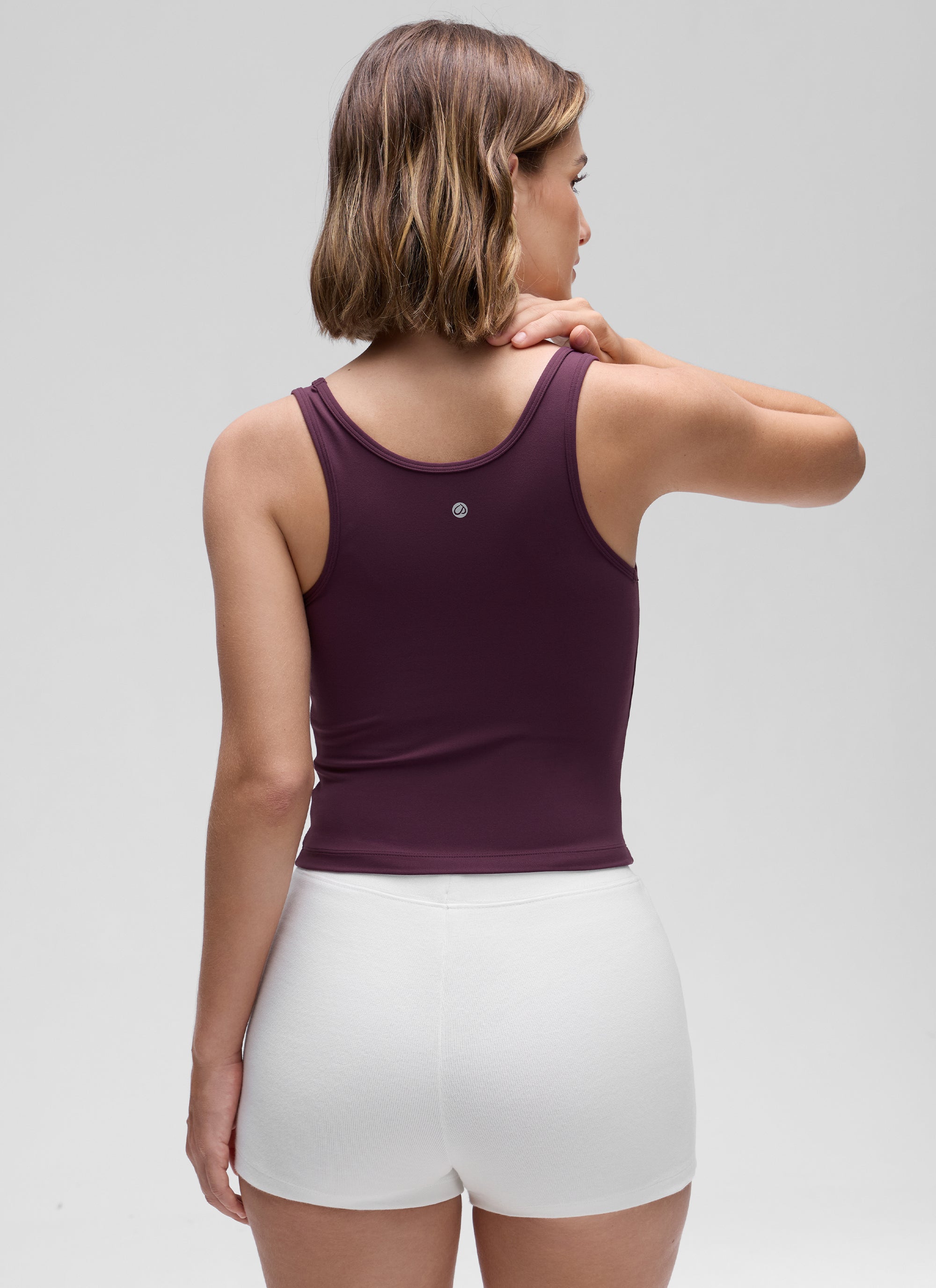 CRZ YOGA Damen Butterluxe Ärmellose Doppelte Gefütterte Tanktop Dunkellila