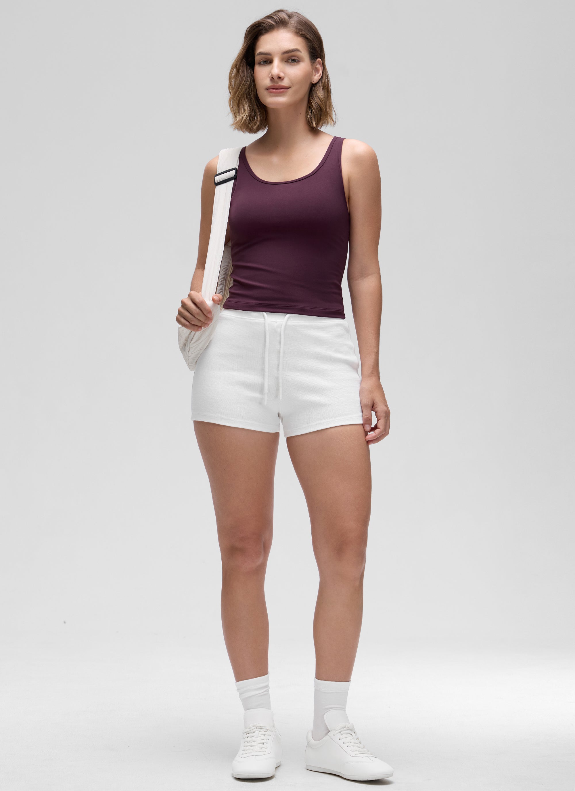 CRZ YOGA Damen Butterluxe Ärmellose Doppelte Gefütterte Tanktop Dunkellila