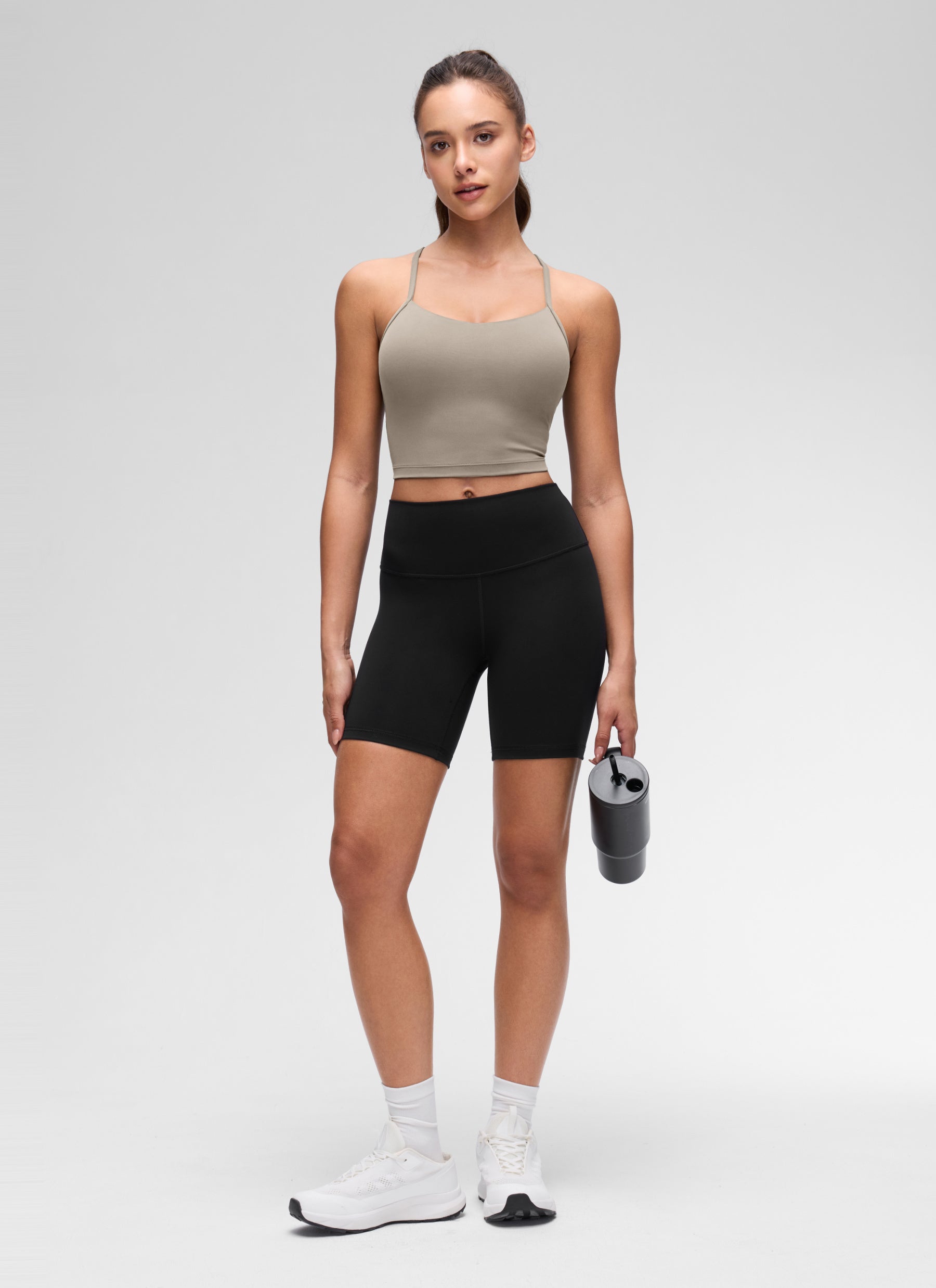 CRZ YOGA Damen Butterluxe Y Rücken Strappy Ohne Bügel Sport BH Warmes Aschgrau