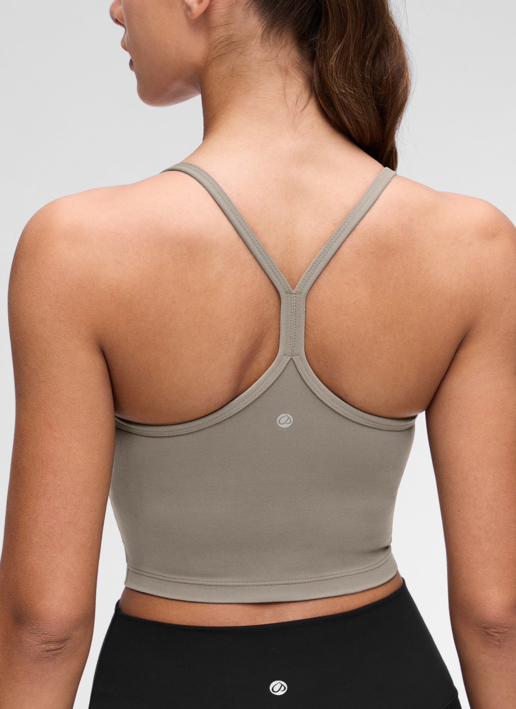 CRZ YOGA Damen Butterluxe Y Rücken Strappy Ohne Bügel Sport BH Warmes Aschgrau