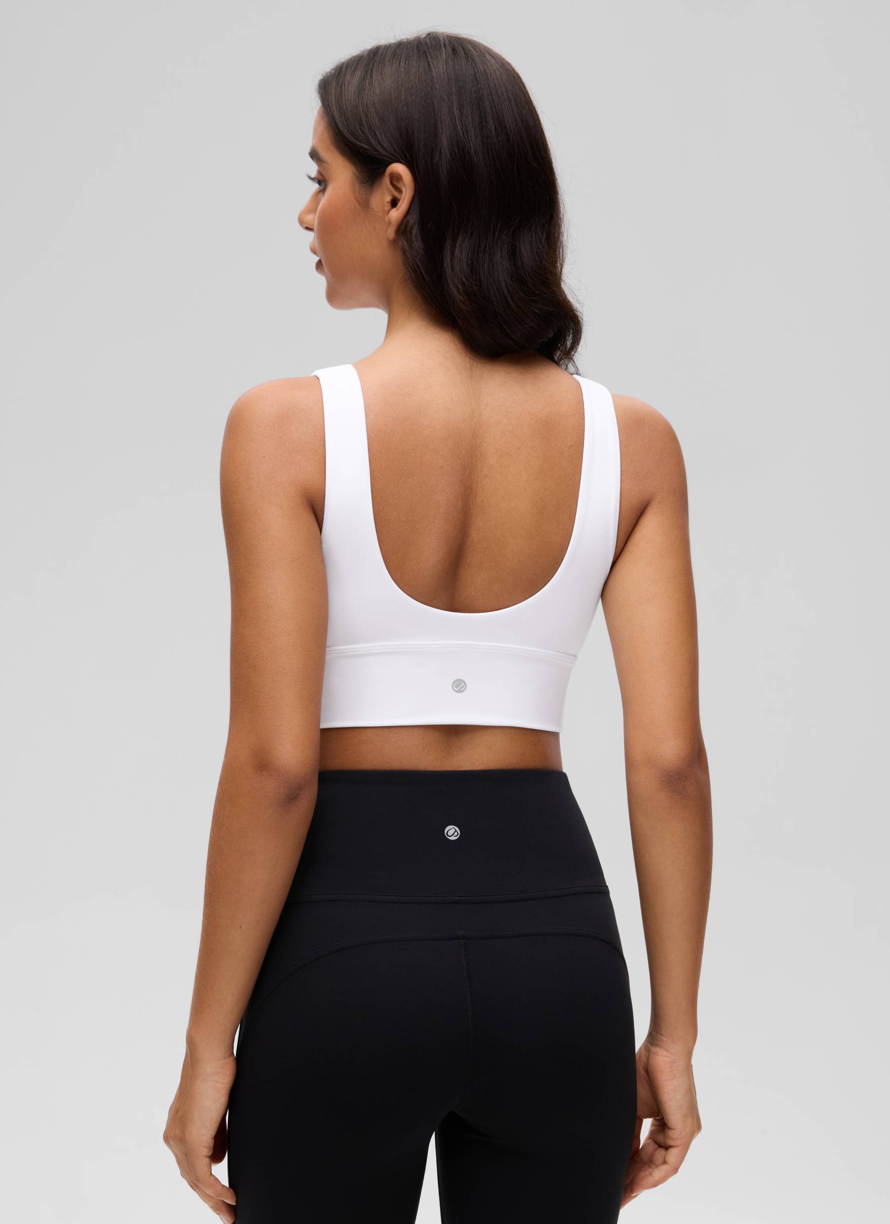 CRZ YOGA Butterluxe Damen V-Ausschnitt Gepolstert U-Rücken Sport-BH Weiss