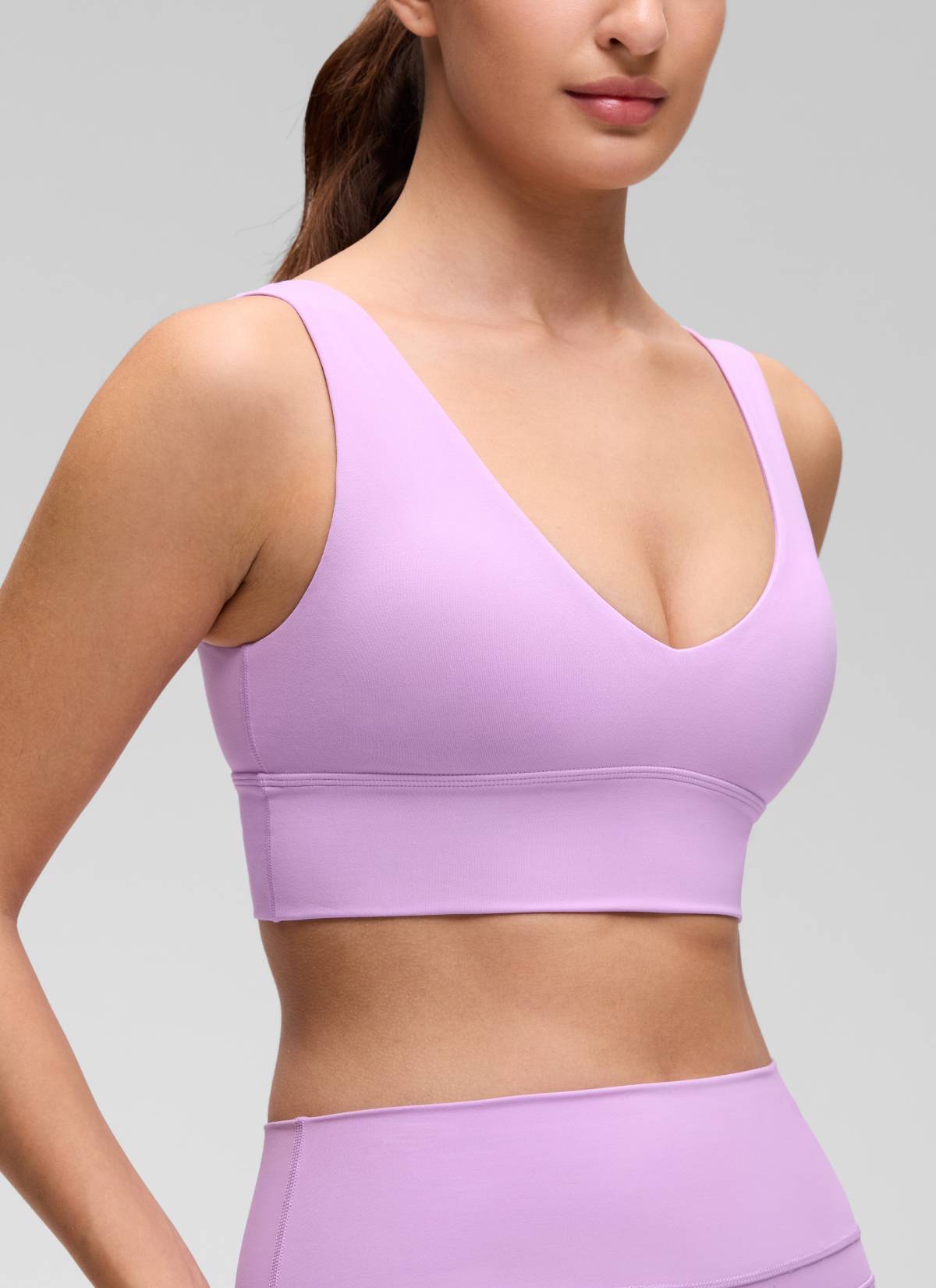 CRZ YOGA Butterluxe Damen V-Ausschnitt Gepolstert U-Rücken Sport-BH Flieder