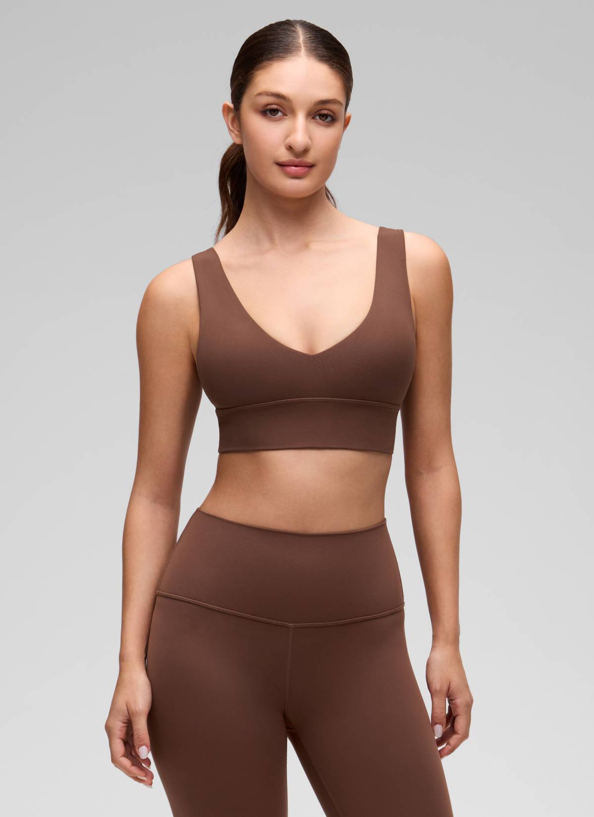 CRZ YOGA Butterluxe Damen V-Ausschnitt Gepolstert U-Rücken Sport-BH Kaffeebraun