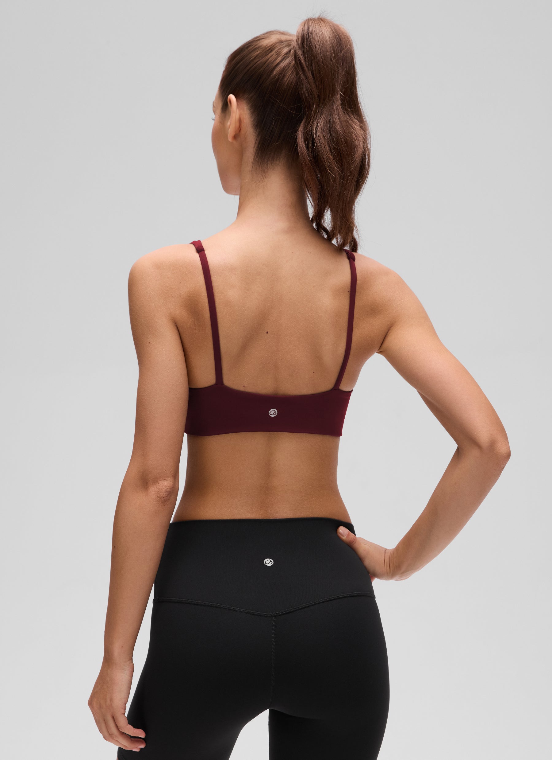 CRZ YOGA Damen Butterluxe Cami mit quadratischem Ausschnitt Mini-BH Roter Merlot