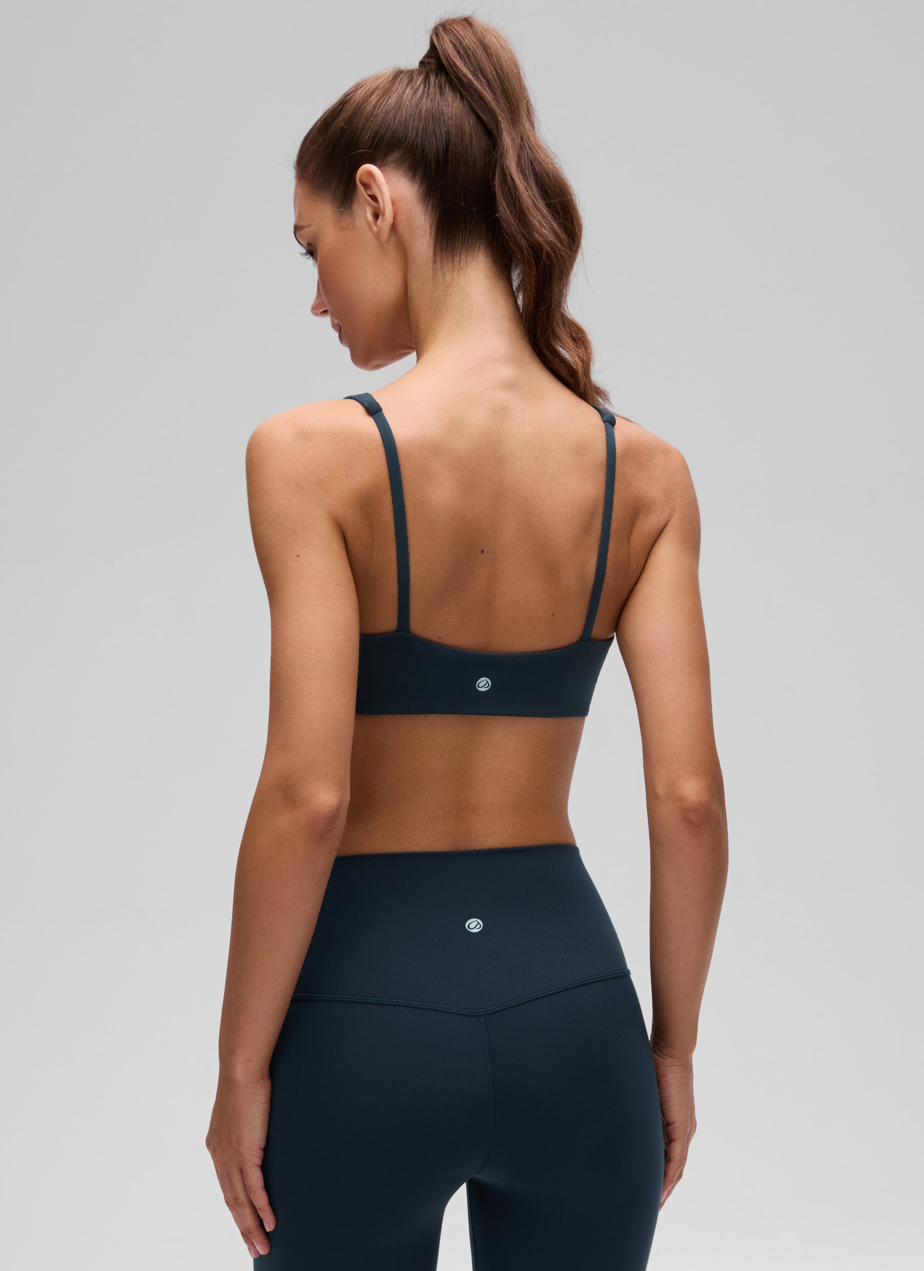 CRZ YOGA Damen Butterluxe Cami mit quadratischem Ausschnitt Mini-BH Echte Marine